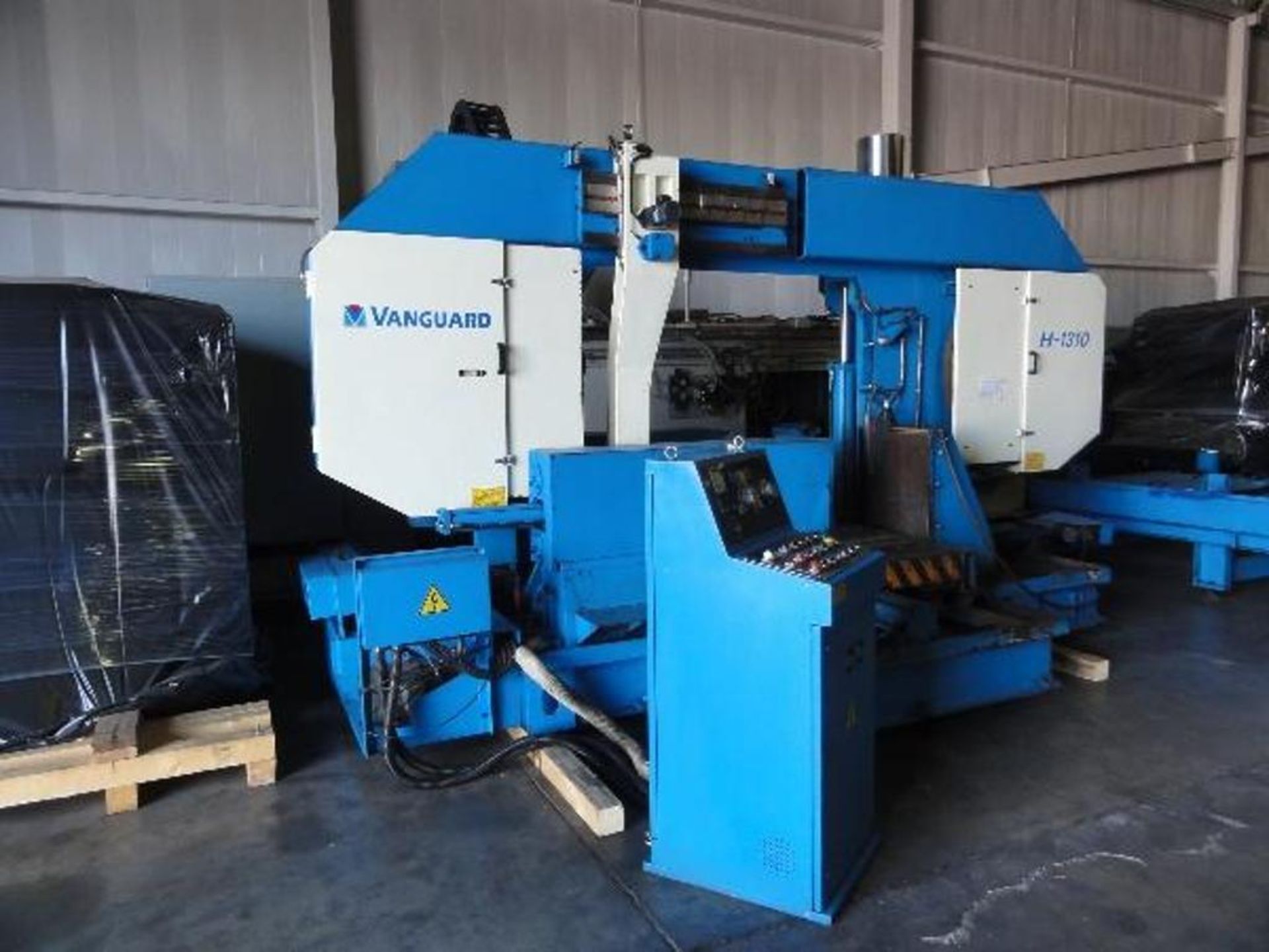 2006 Vanguard Model H-1310 Semi-Automatic Horizontal Band Saw, 52" x 40" Rectangular Capacity - Image 3 of 63