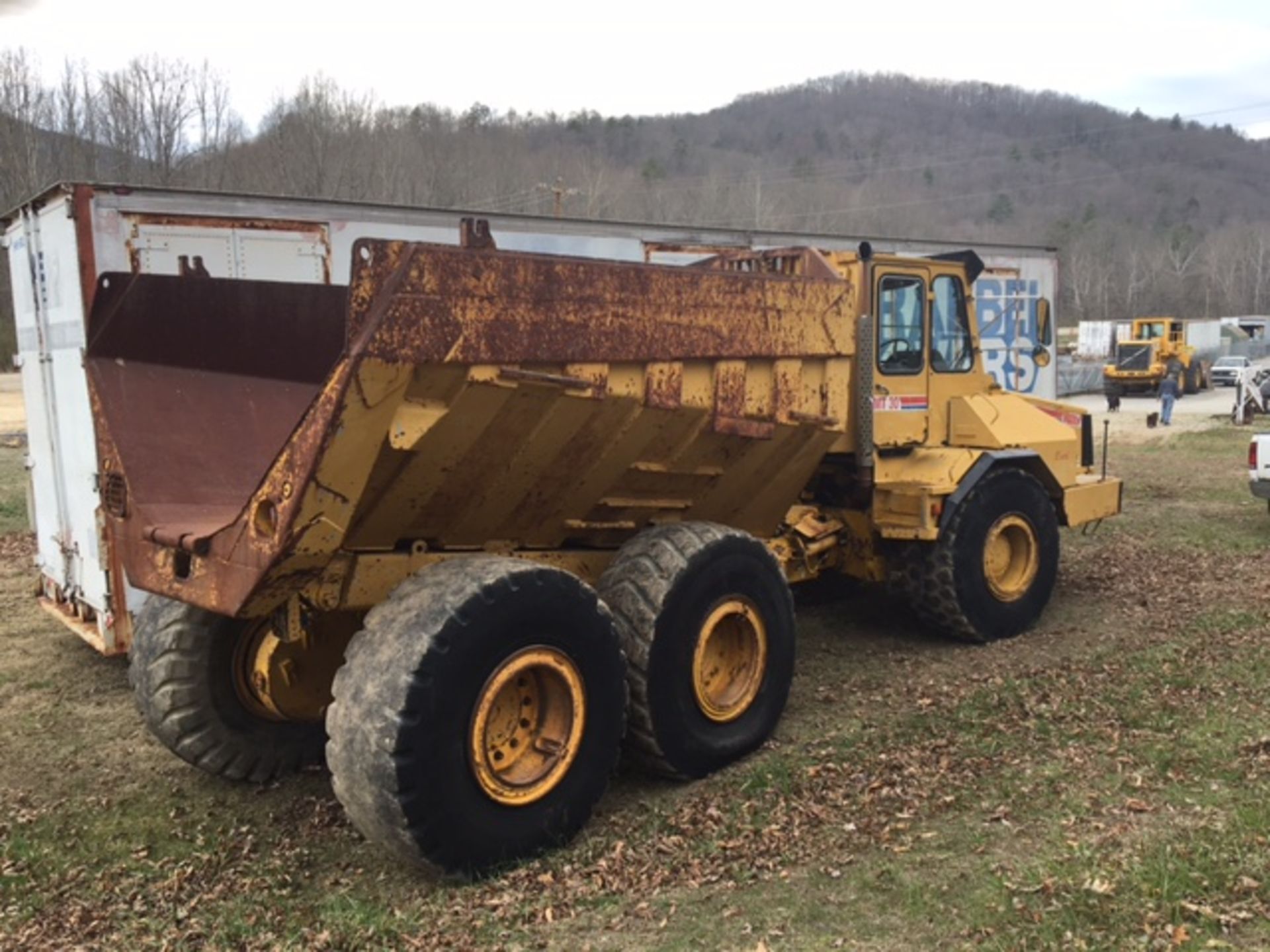 1994 Moxy, MT30 S-3 Articulating Dump Truck, 30 Ton, 15,650 hrs., 23.5-25 Tires, S/N 352124, - Image 3 of 4