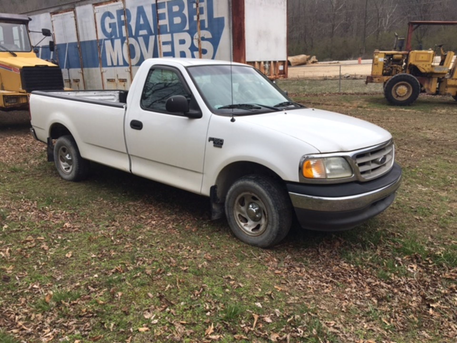 2002 Ford F150 XL, Long Bed P/U, 4.6 V-8 Engine, Auto, VIN# 1FTRF17W12NA22679 (Needs Repair non - Image 2 of 4