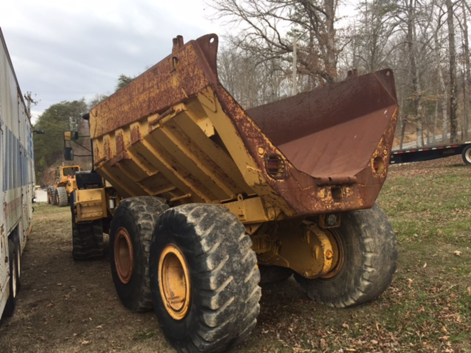 1994 Moxy, MT30 S-3 Articulating Dump Truck, 30 Ton, 15,650 hrs., 23.5-25 Tires, S/N 352124, - Image 4 of 4