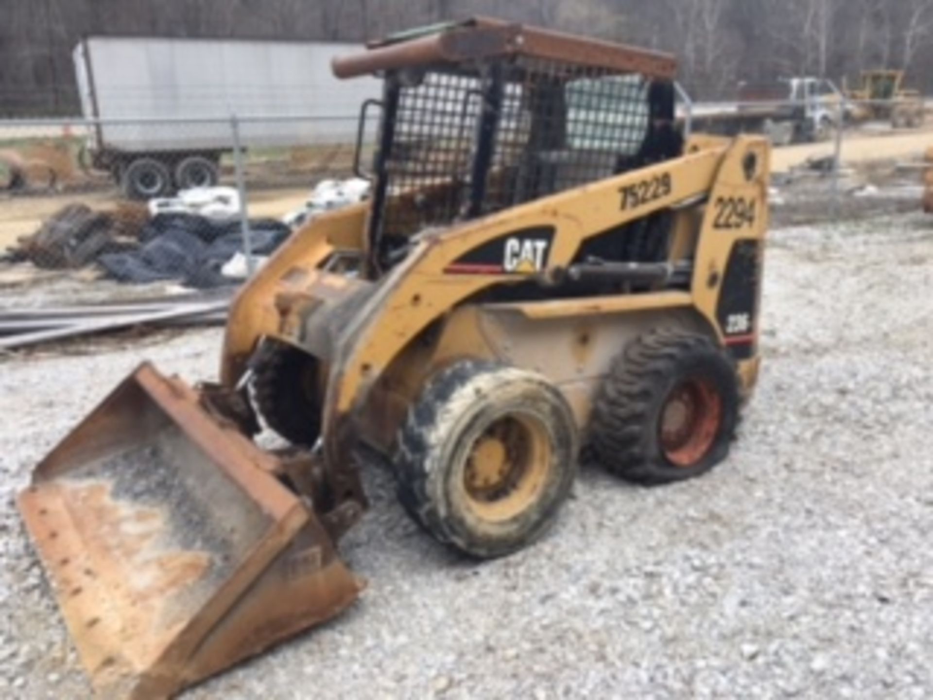 CAT 236 Skid Steer Loader w/GP Bucket, Complete, S/N 00236L4YZ06638 (Does Not Run), Item