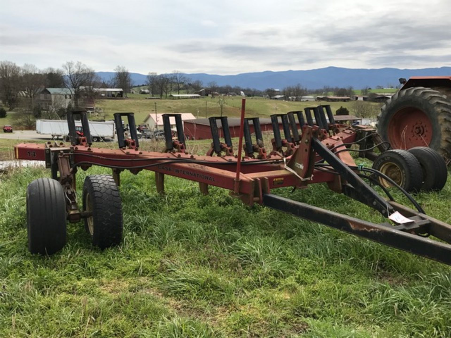 Case IH 14 Ripper/Subsoiler 9 Shank, 14' ,(Located at 3681 Old State Route34, Limestone, TN 37681) - Image 2 of 4