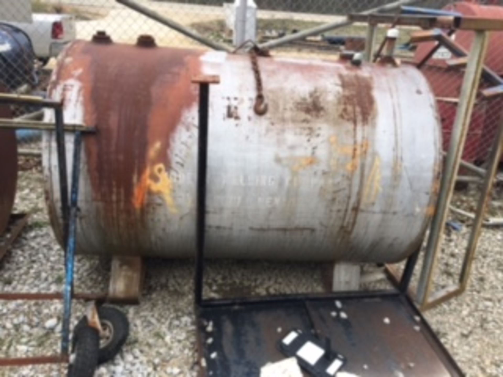 500 Gallon Fuel Tank, Item Location - 376 Morgan County Hwy. Harriman