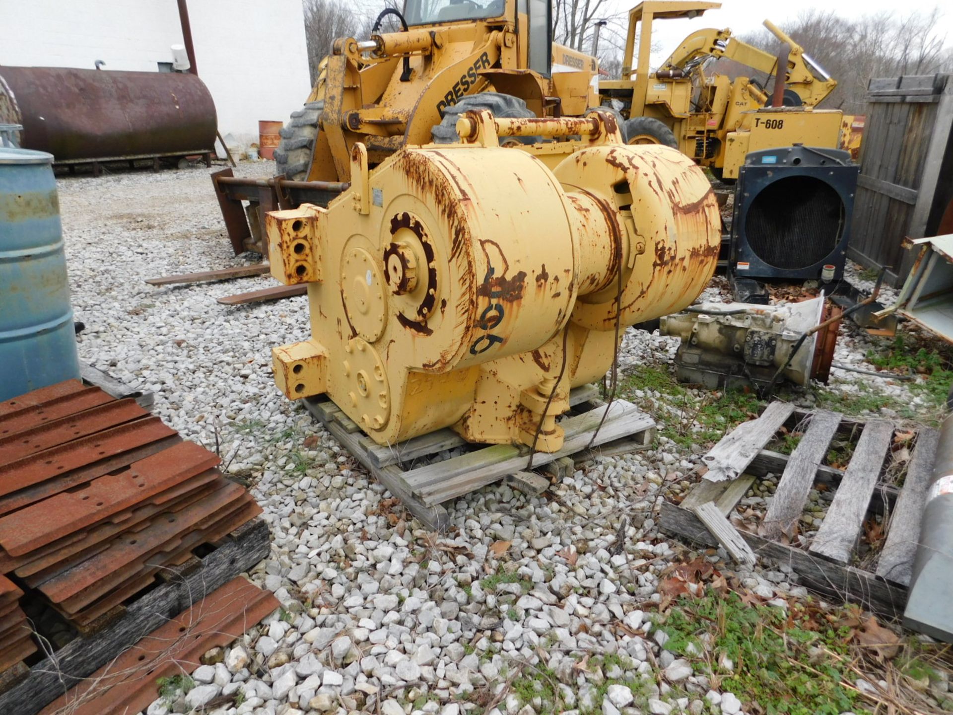 CAT 59N Winch sn 9EA02428 fits D-8L, D9N and R, D10N and R (Located at 3823 Celina Hwy, Allons, TN