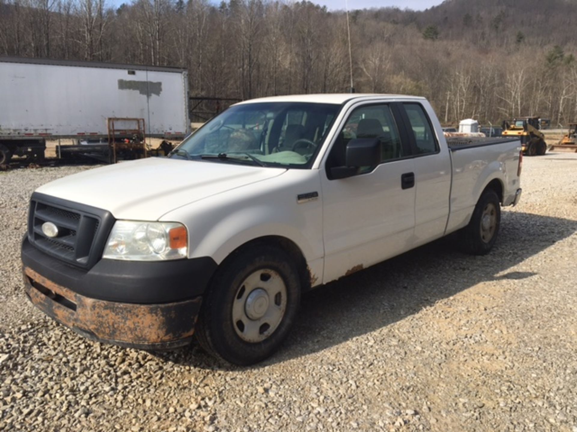 2007 Ford F150 Ext. Cab Pickup, V-8 4.6 litre, Automatic, Long bed P/U, ODO 202,000 VIN