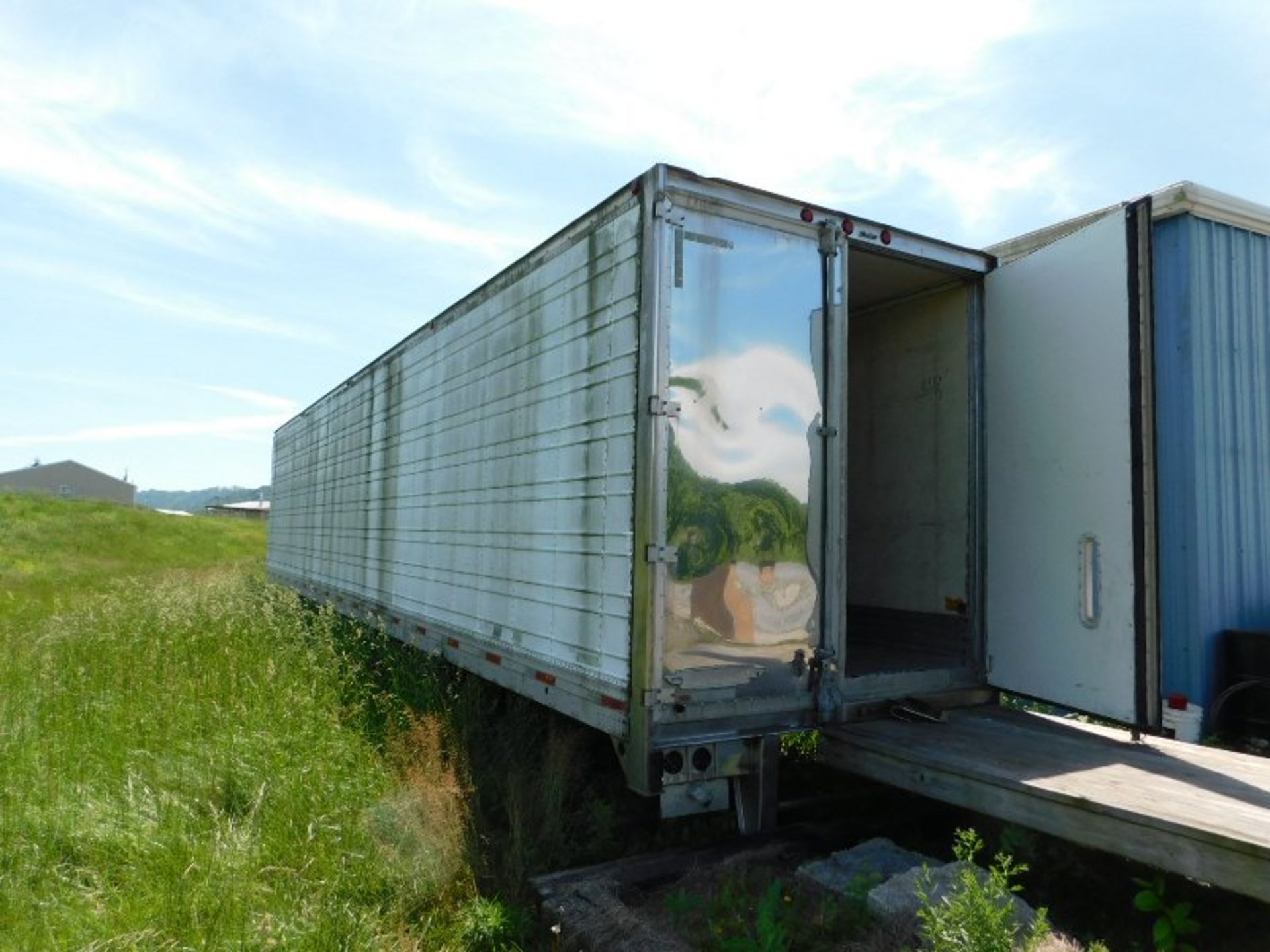 48' Dry Van Storage Trailer (no axle) - Image 2 of 2