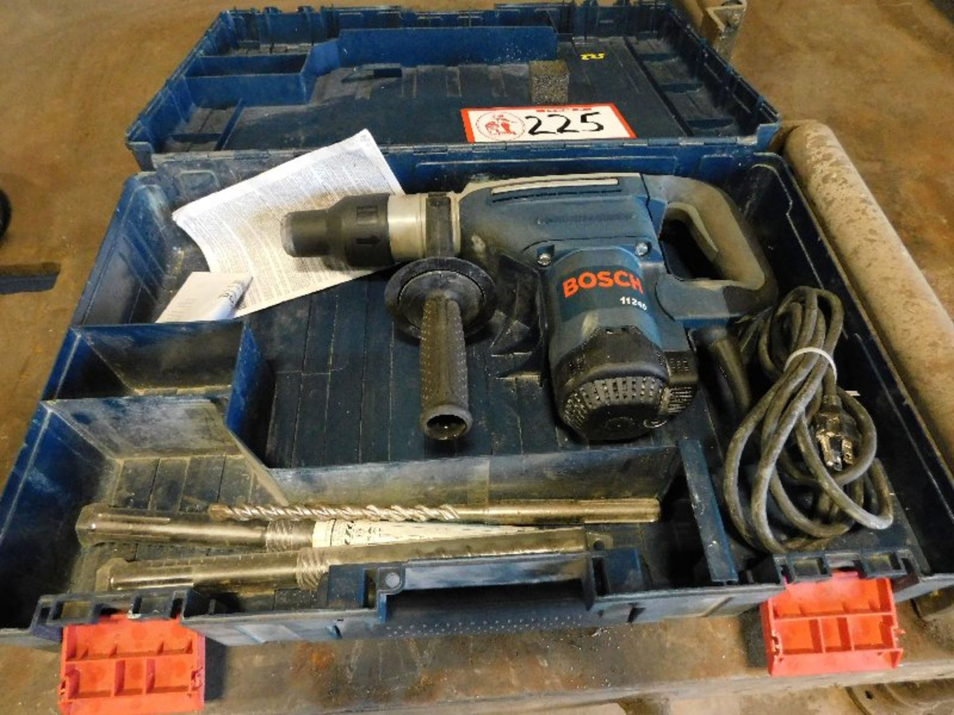 Bosch Mdl 11240 Rotary Hammer Drill