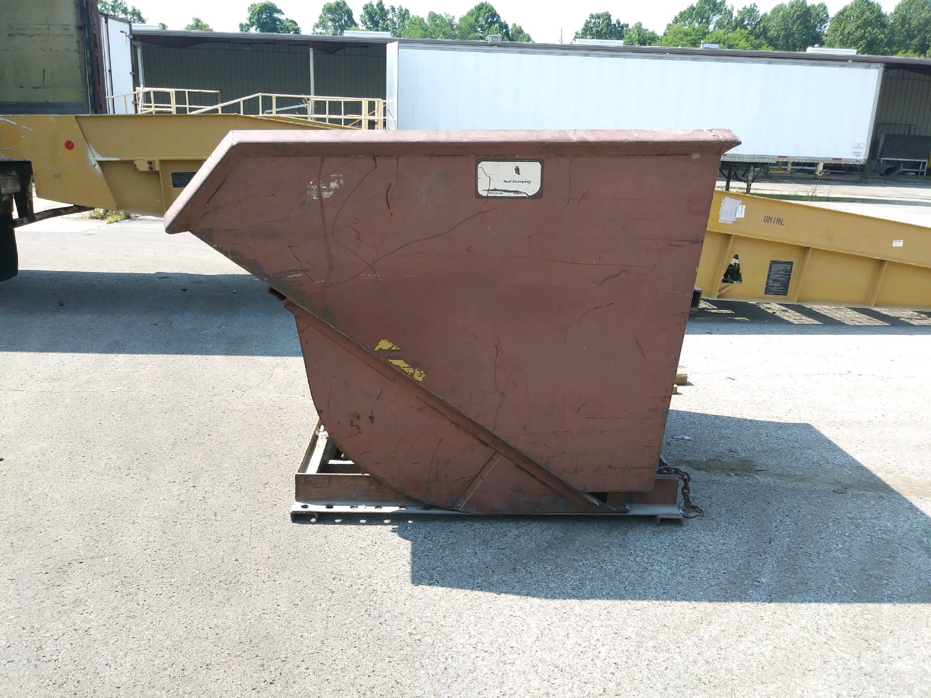 Galbreath 3 Yard Self- Dumping Hopper, 5,000 lb. capacity