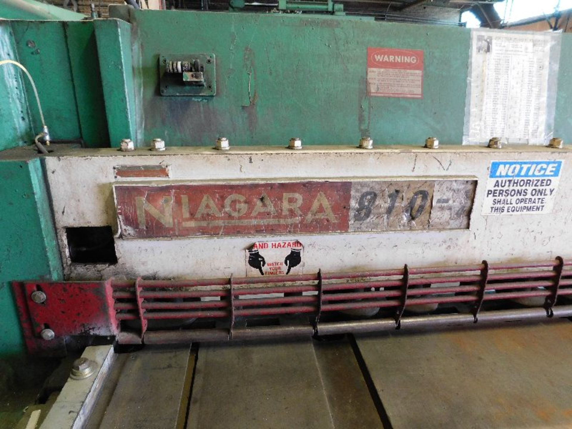 Niagara Plate Shear, Model 810, 10 Gage x 10' width - Image 2 of 3