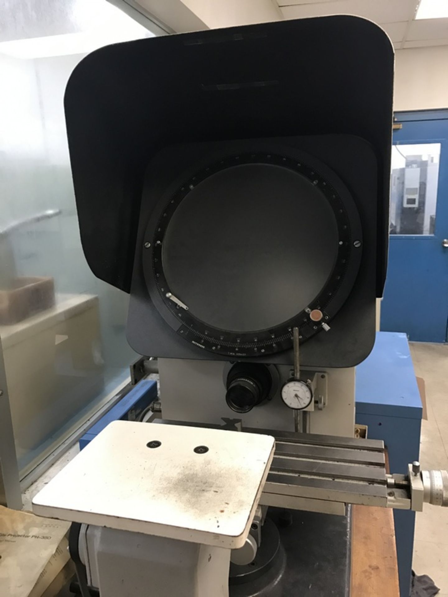 Mitutoyo - PH-350 14" Optical Comparator Profile Projector, Model PH-350, SN: 1086, Includes Maple - Image 3 of 5
