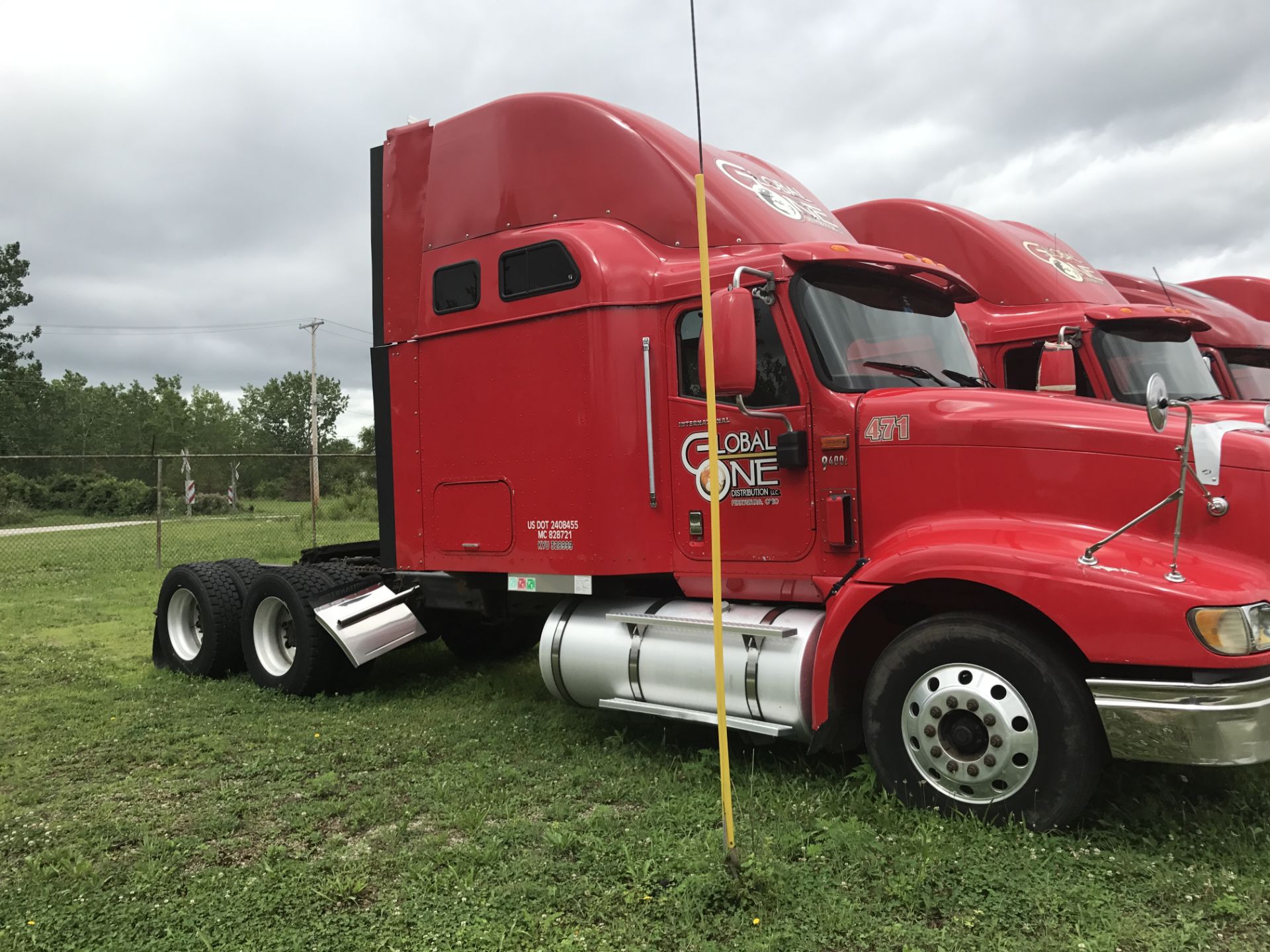 2006 International 9400I6X4 - Image 2 of 4