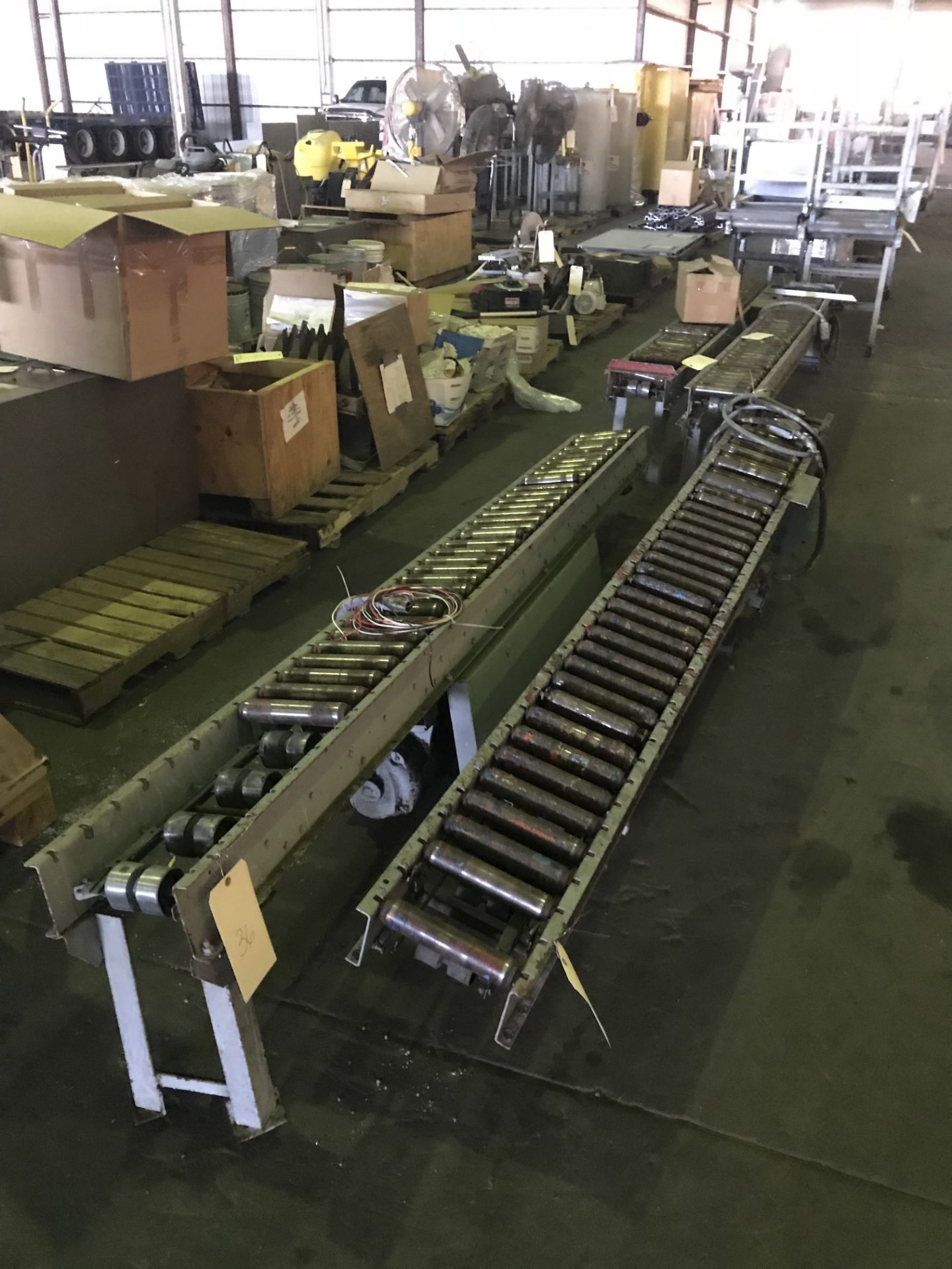 Lot of Roller Conveyor Length 10' x Width 12" - 4 Sections