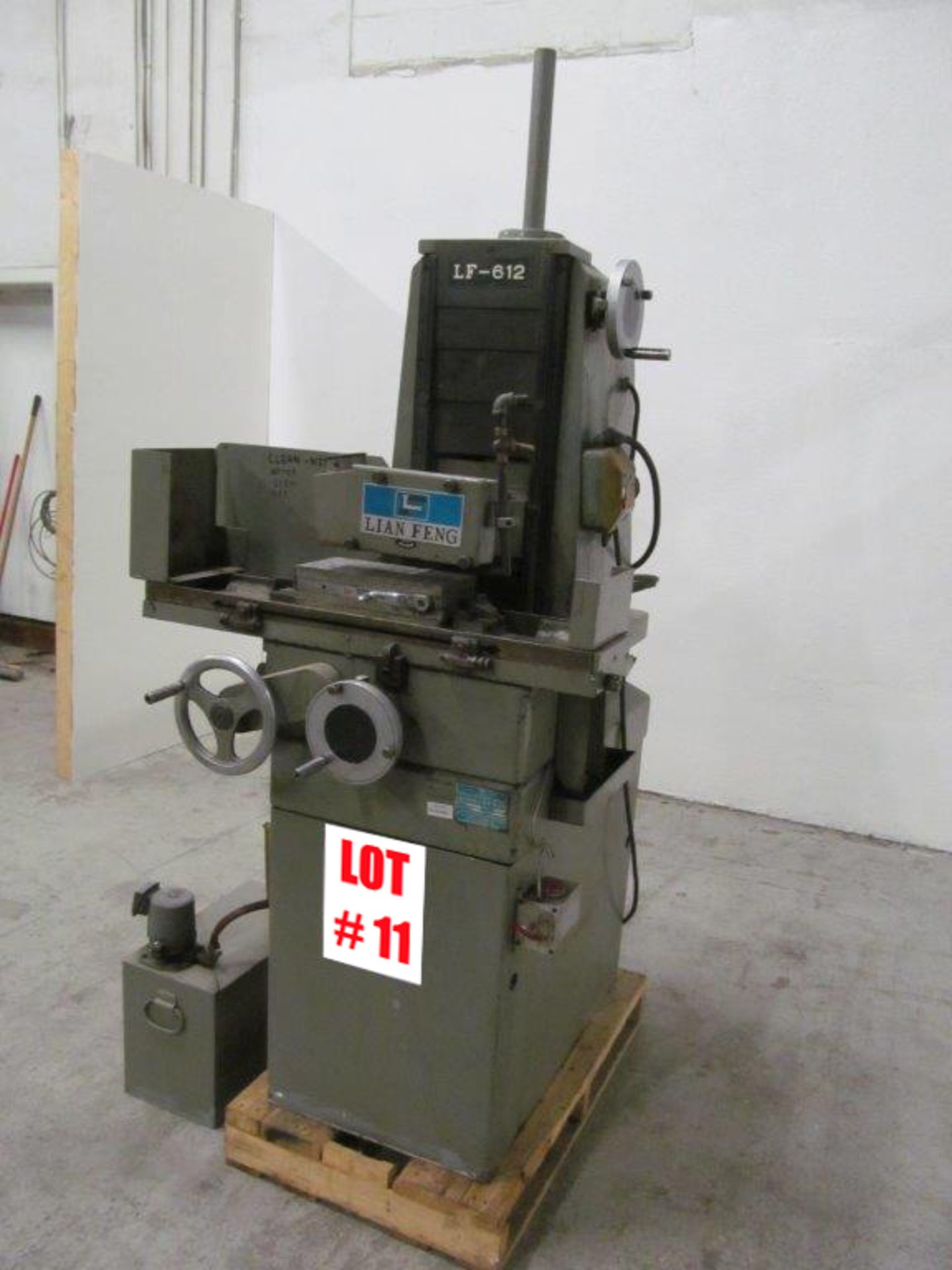 LIAN FENG HYDRAULIC SURFACE GRINDER MODEL LF-12, S/N: 73332, CAPACITY: 6" X 12" C/W ECLIPSE MAGNETIC - Image 3 of 4