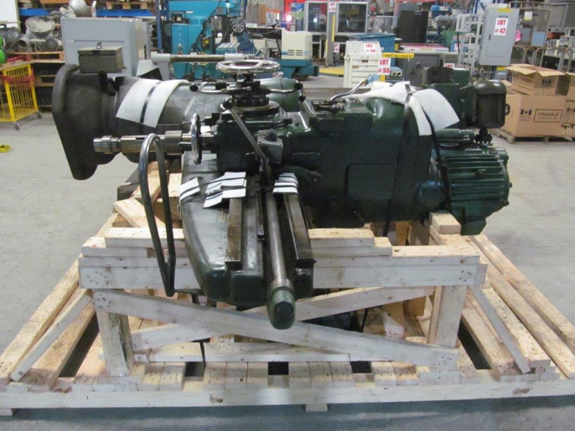 ARCHDALE RADIAL ARM DRILL, 5 FT ARM, MT5 SPINDLE TAPER, 12 SPINDLE SPEED, 40-1000 RPM, C/W BOX TABLE - Image 4 of 10