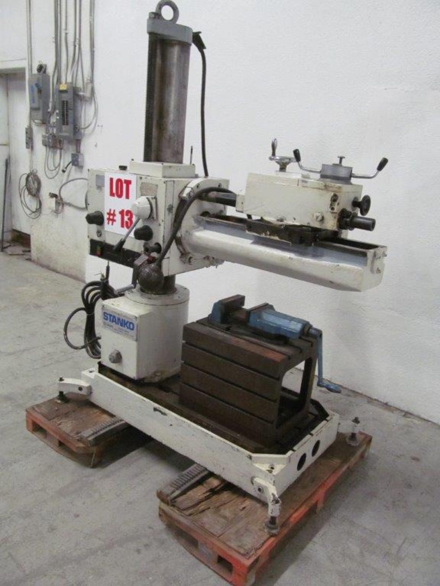 STANKO RADIAL DRILL MODEL 2K52-1, S/N: 1666, 34" ARM, ELECTRICS: 480V/2PH/60C NOTE:CONDITION UNKNOWN - Image 3 of 3