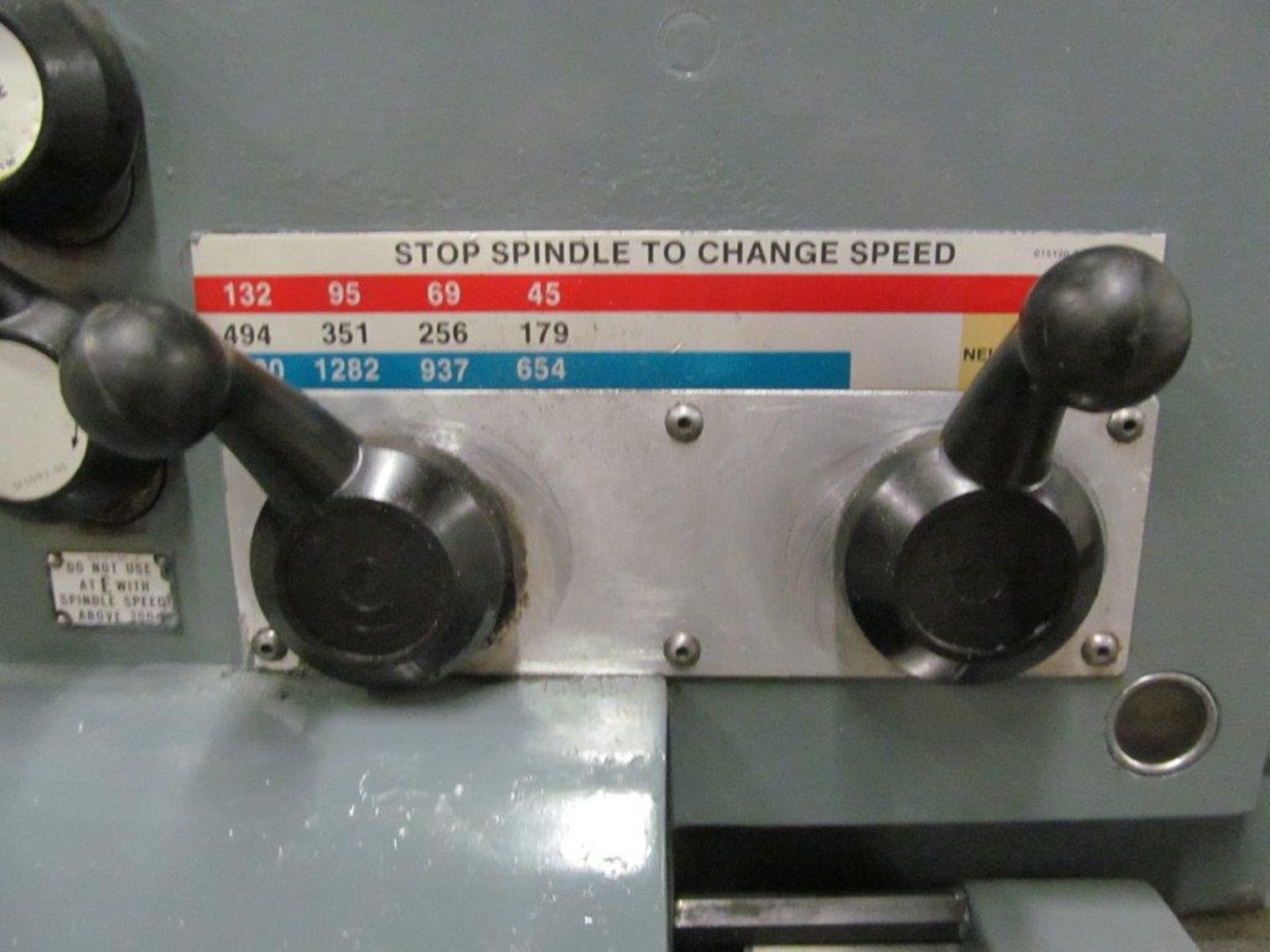 LEBLOND (USA) ENGINE LATHE, 18" SWING X 72" CENTERS, SPINDLE HOLE: 1-1/2", C/W 10" 3-JAW CHUCK, - Image 6 of 7