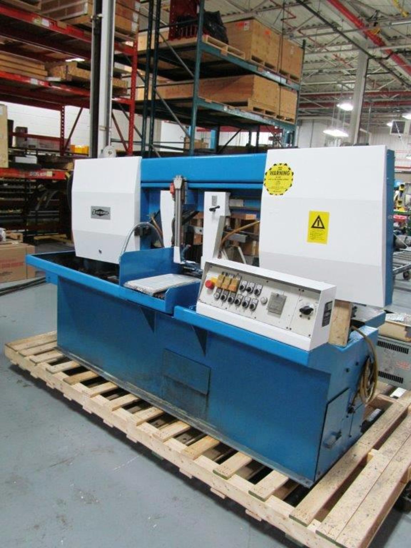 JAESPA AUTO FEED HORIZONTAL BAND SAW MODEL: W320AZ, S/N: 20475, C/W INFEED CONVEYOR, ELECTRICS: - Image 2 of 13