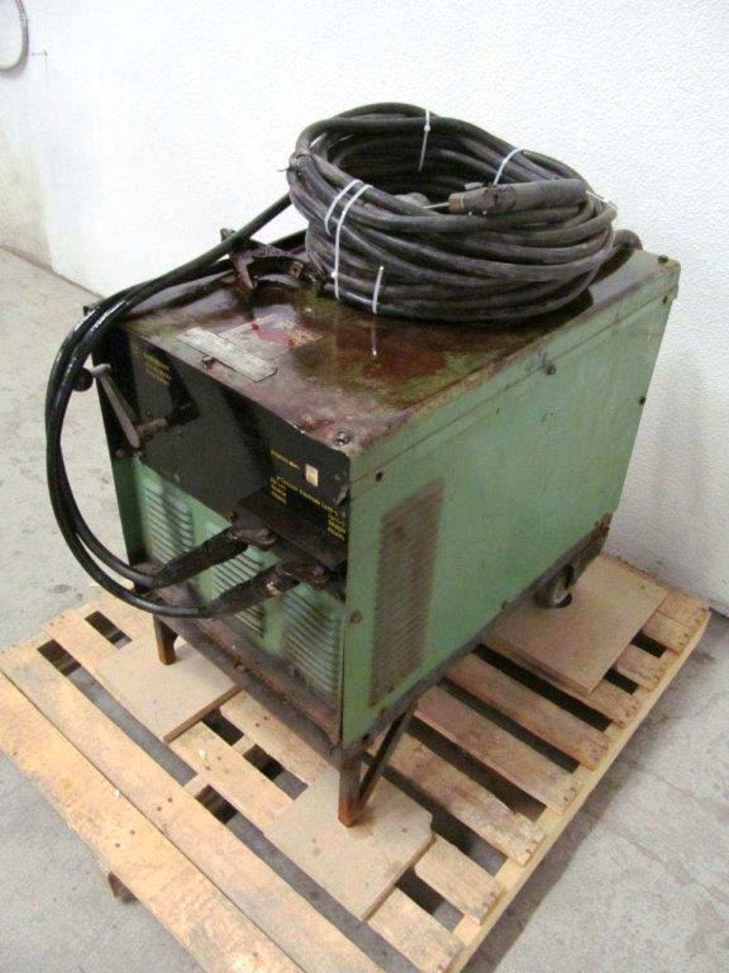 WESTINGHOUSE ARC WELDER 400AMPS, C/W CABLE, ELECTRICS: 230V/460V/3PH/60C - Image 3 of 4