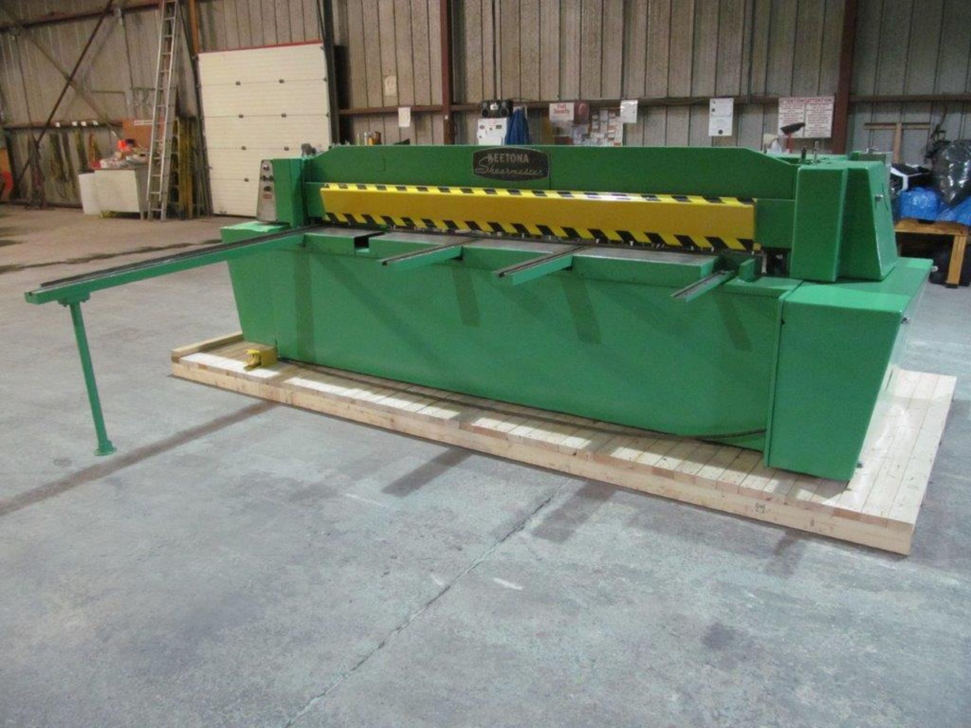 KEETONA SHEARMASTER MECHANICAL SHEAR CAPACITY: 100" X 1/8" - Image 3 of 10