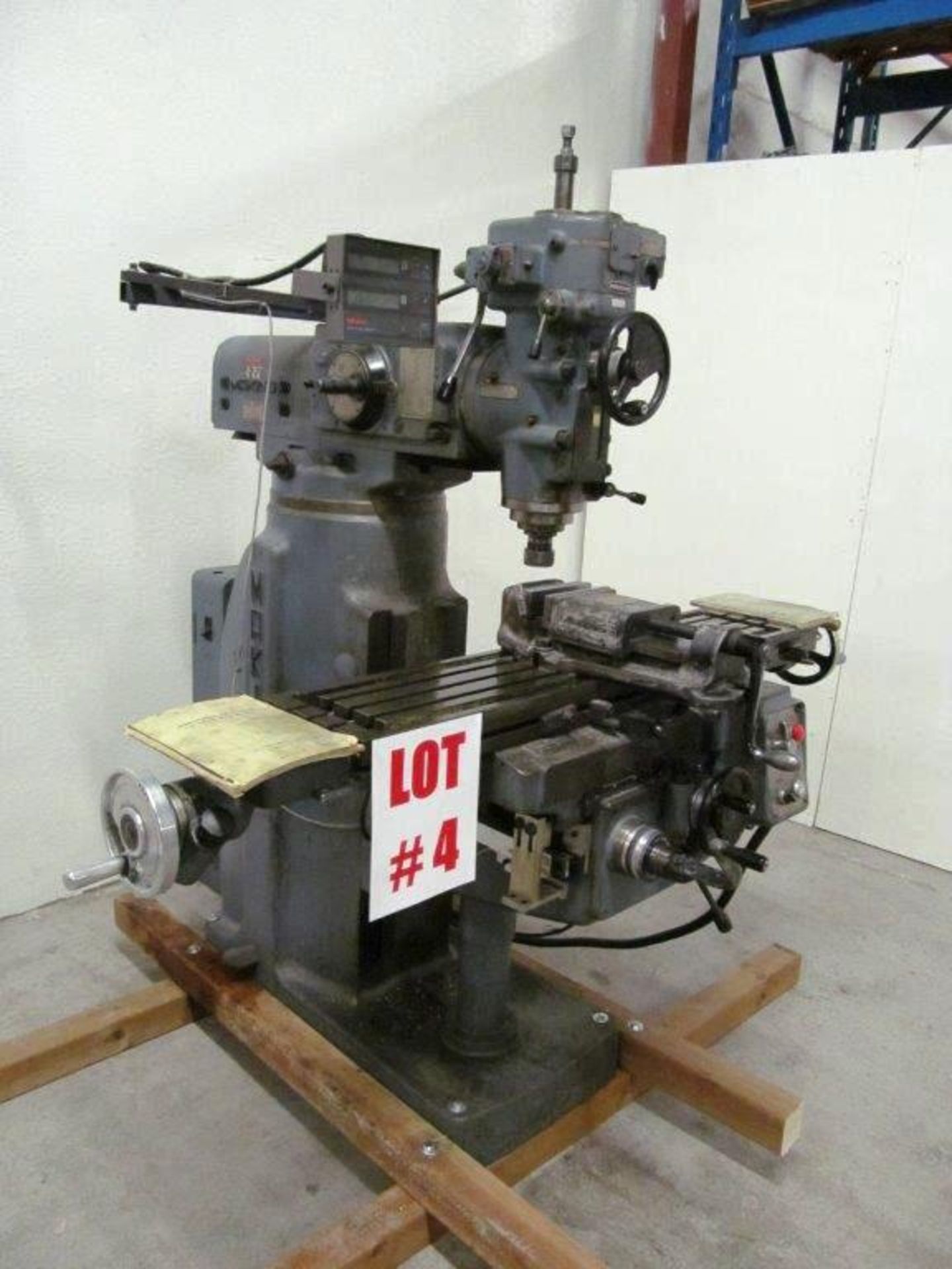 MAKINO (JAPAN) TURRET MILL MODEL: K-55 KOJP, S/N: H43-5179, ISO 40 SPINDLE TABLE: 10'' X 49'', C/W