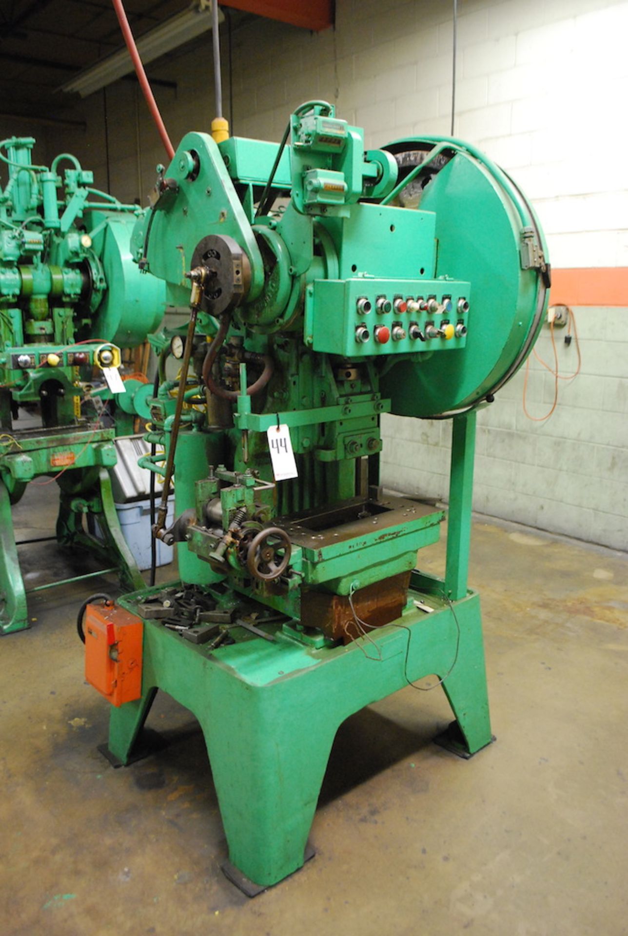 PERKINS 20 TON MODEL 351B PUNCH PRESS: S/N 28983; 2-1/2” ADJ.; 8” SH; 1” STROKE; 11” X 21” BED AREA;