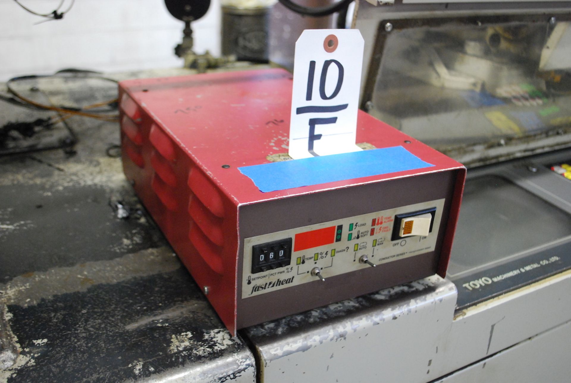 FAST HEAT CONDUCTOR SERIES MICROPROCESSOR BASED HOT RUNNER CONTROL: S/N N/A