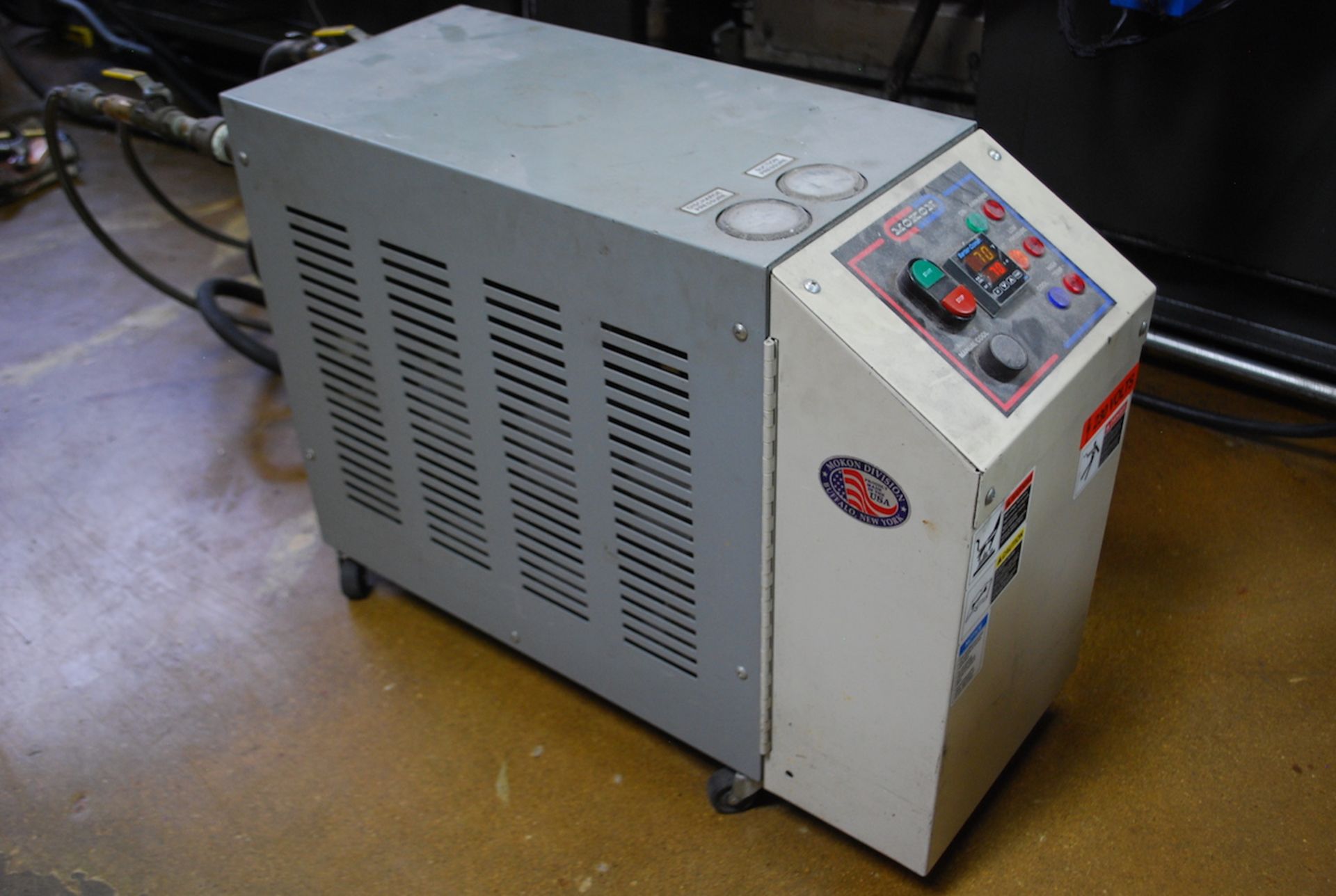 MOKON HYDRO THERM MODEL HT200914 TEMPERATURE CONTROLLER: S/N 65604; 230V.; 250 DEG F MAX TEMP.