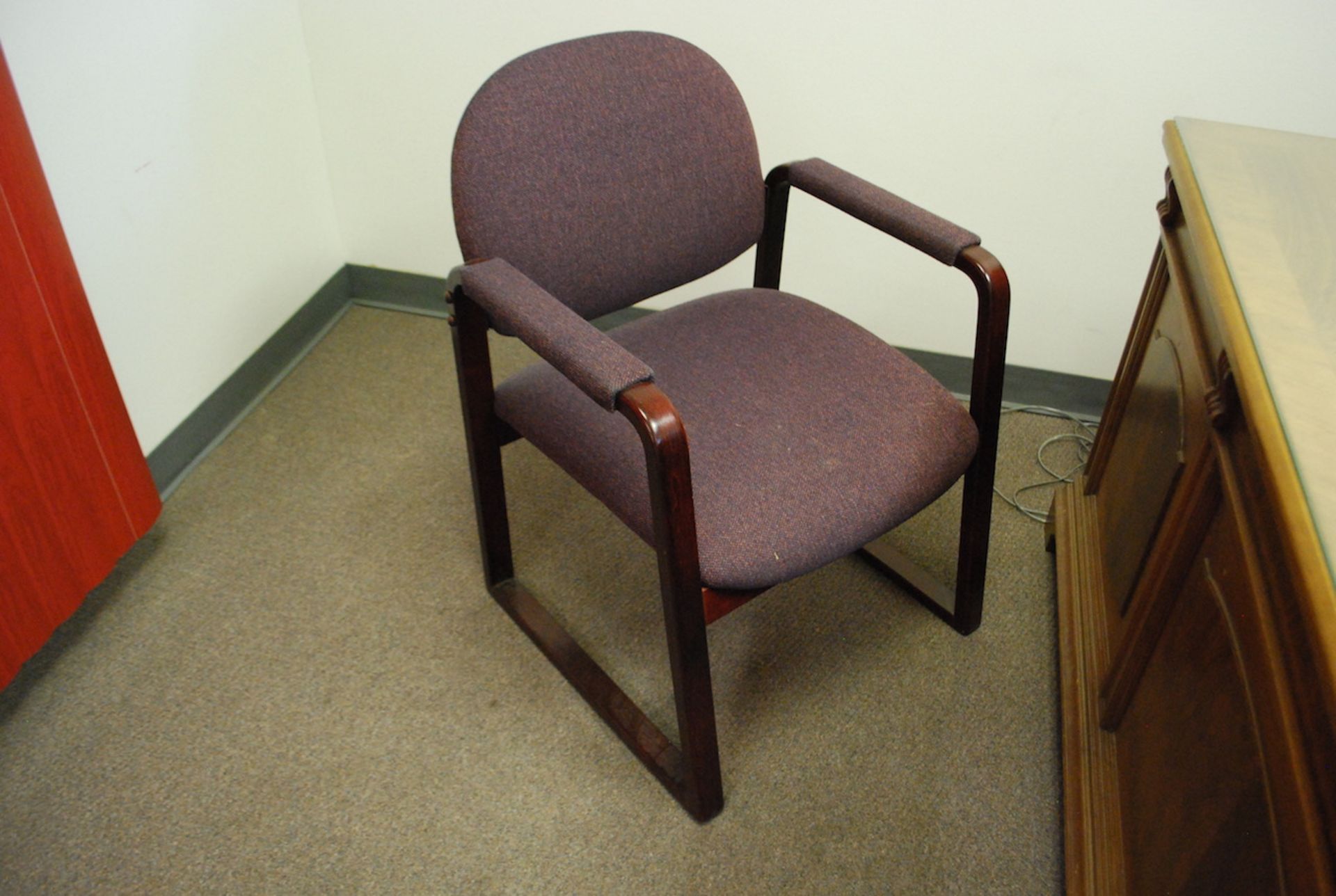 LOT: 38-1/2" X 71" DOUBLE PEDESTAL DESK; LATERAL FILE CABINET & (2) CHAIRS - Image 4 of 4