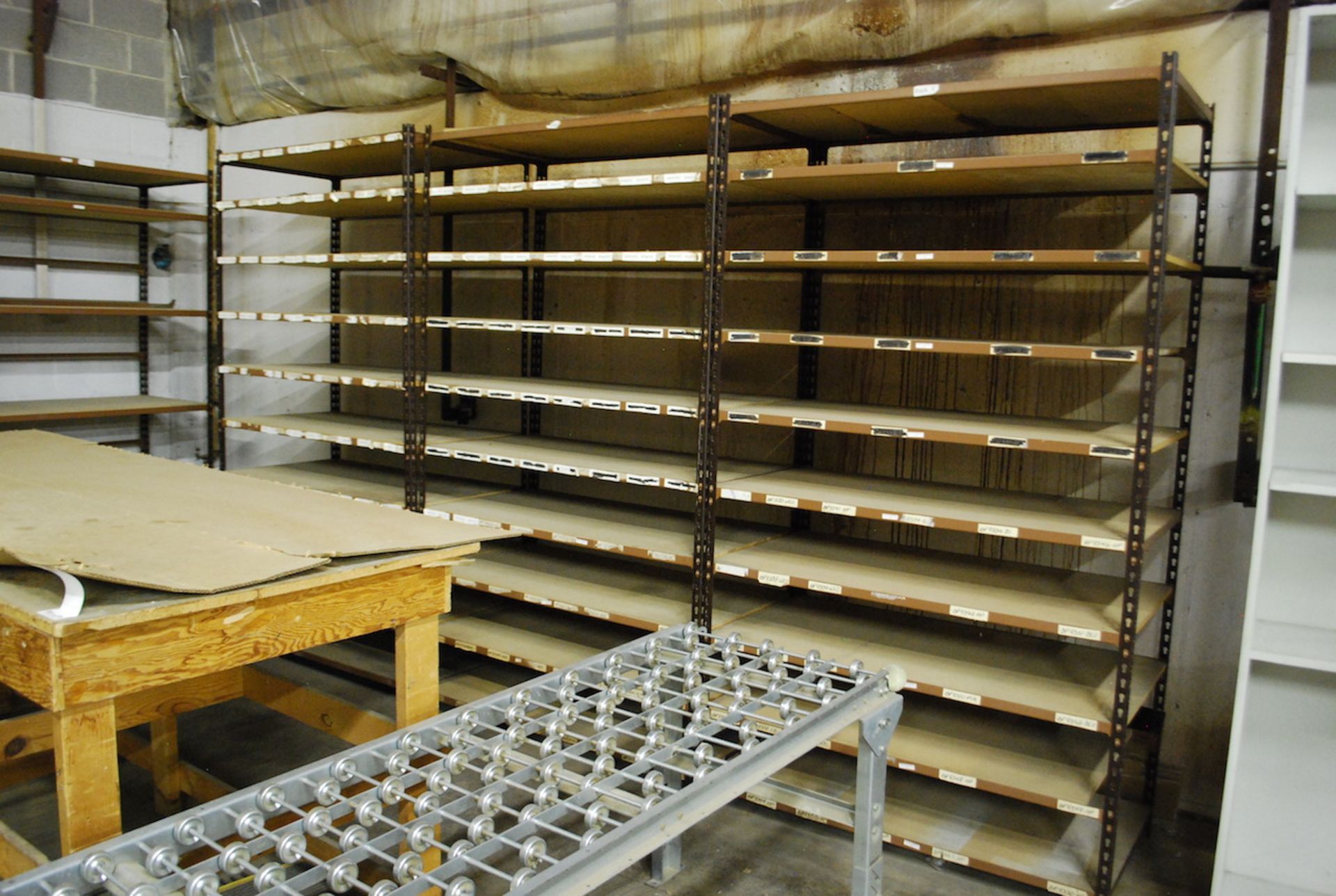 LOT: ASSORTED STEEL SHELVING IN AREA - Image 3 of 5