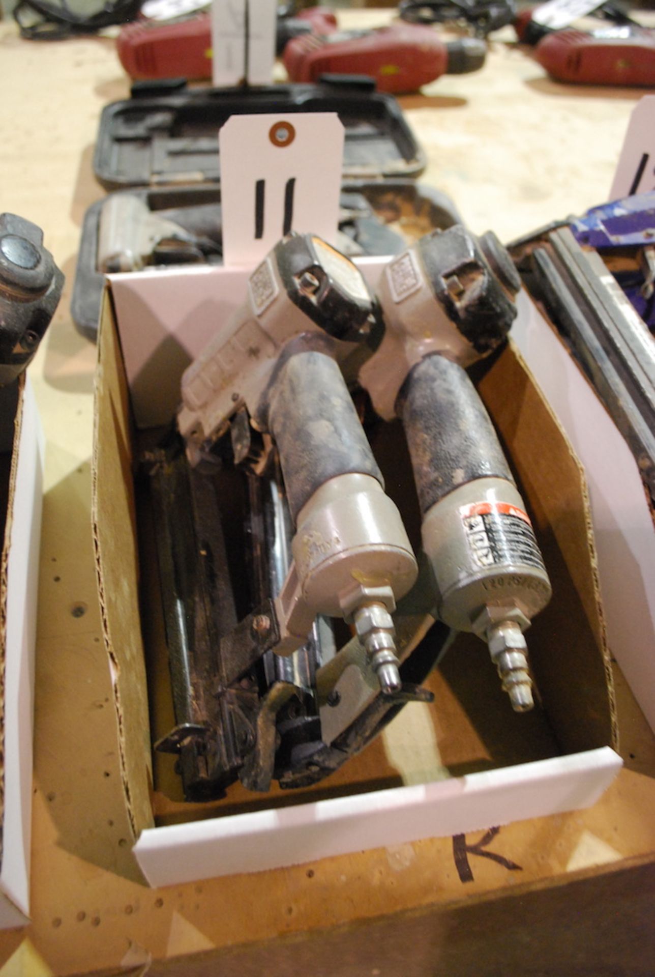 LOT: PORTER CABLE MODEL BN125A 18 GA. PNEUMATIC BRAD NAILER & PORTER CABLE MODEL BN125 18 GA.