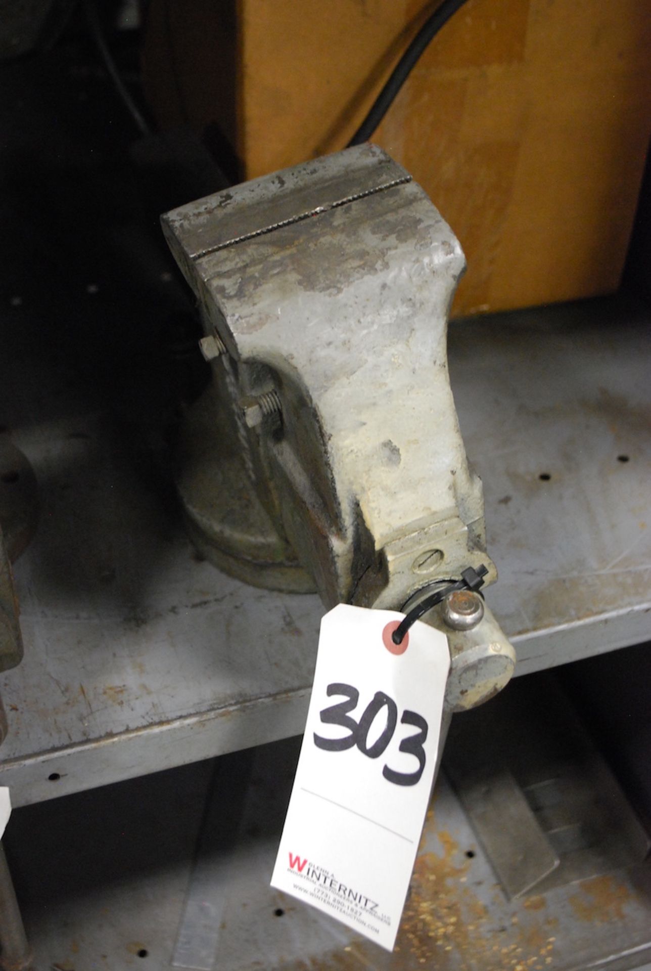 3-3/4" BENCH VISE