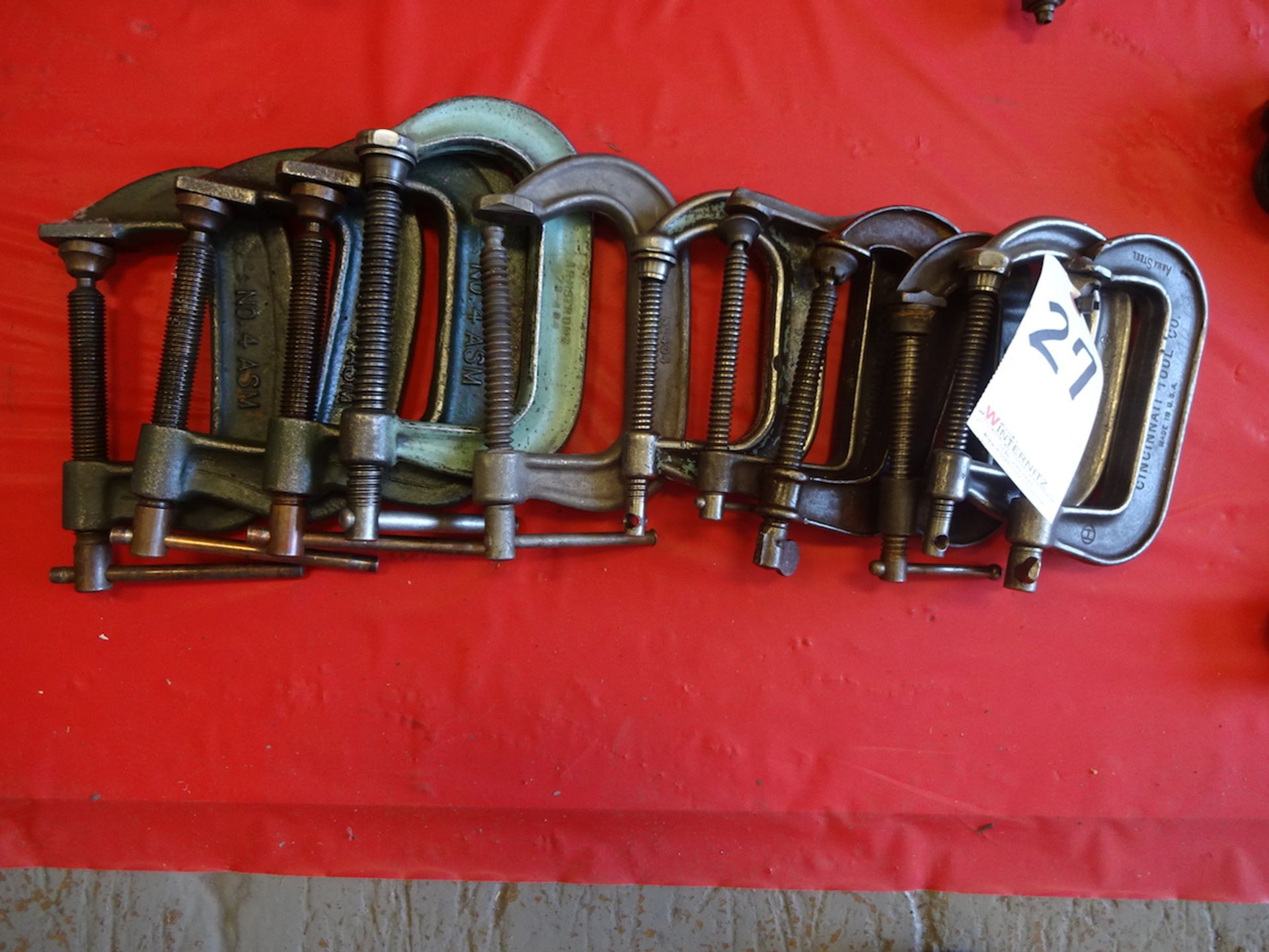 LOT: ASSORTED SMALL "C" CLAMPS