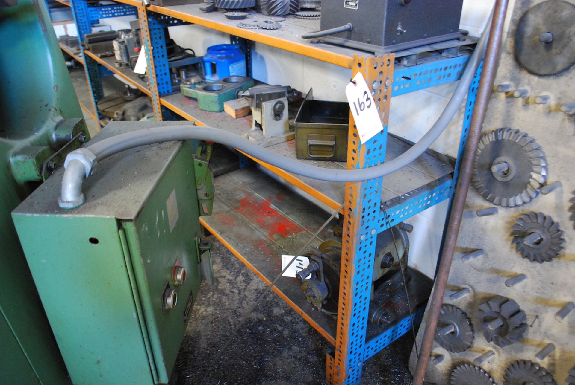 LOT: CONTENTS OF ORANGE & BLUE STEEL SHELVING, INCLUDING MILLING CUTTER MACHINE PARTS, ETC. (