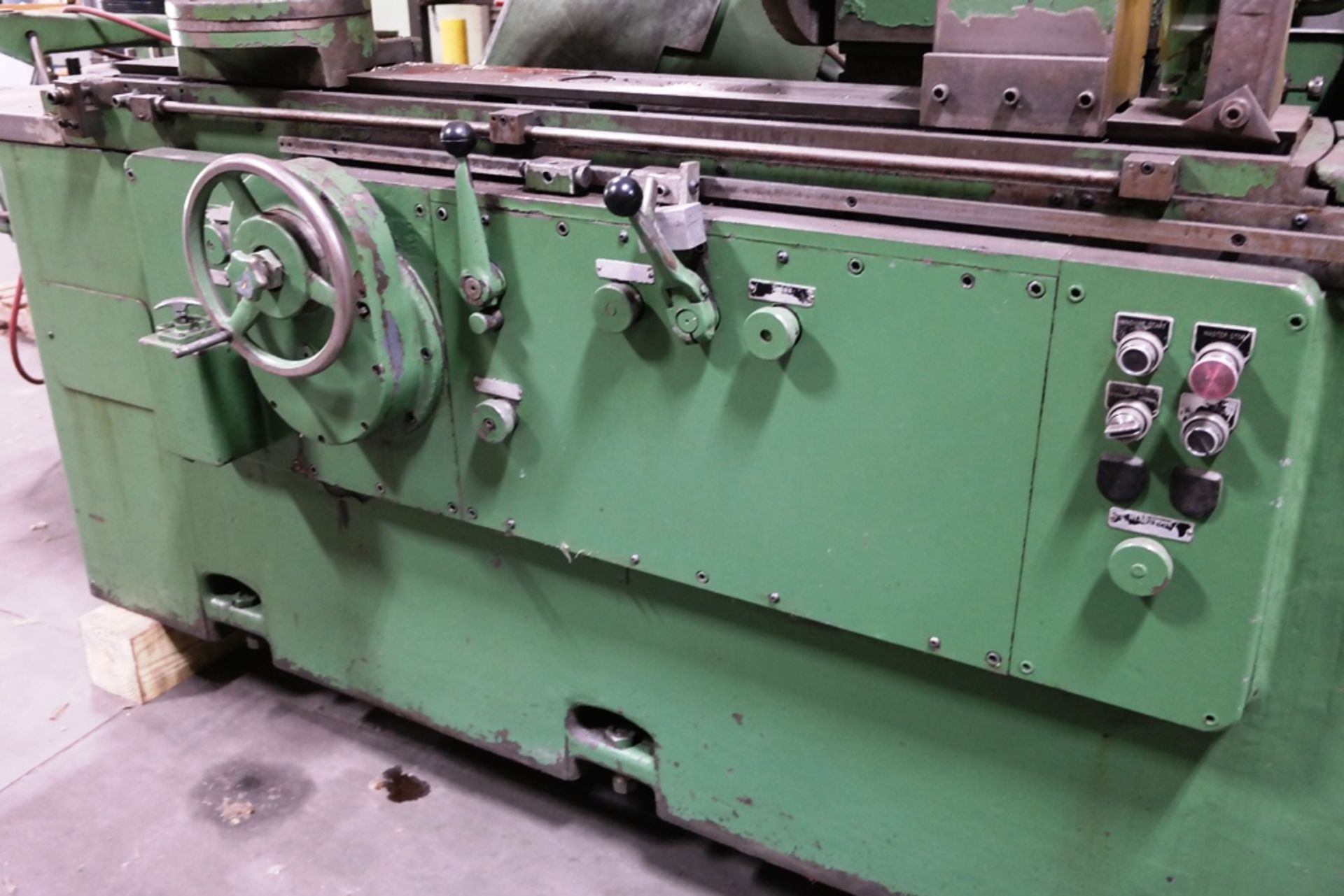 LANDIS MODEL 2R 14" X 36" UNIVERSAL CYLINDRICAL GRINDER - Image 6 of 6