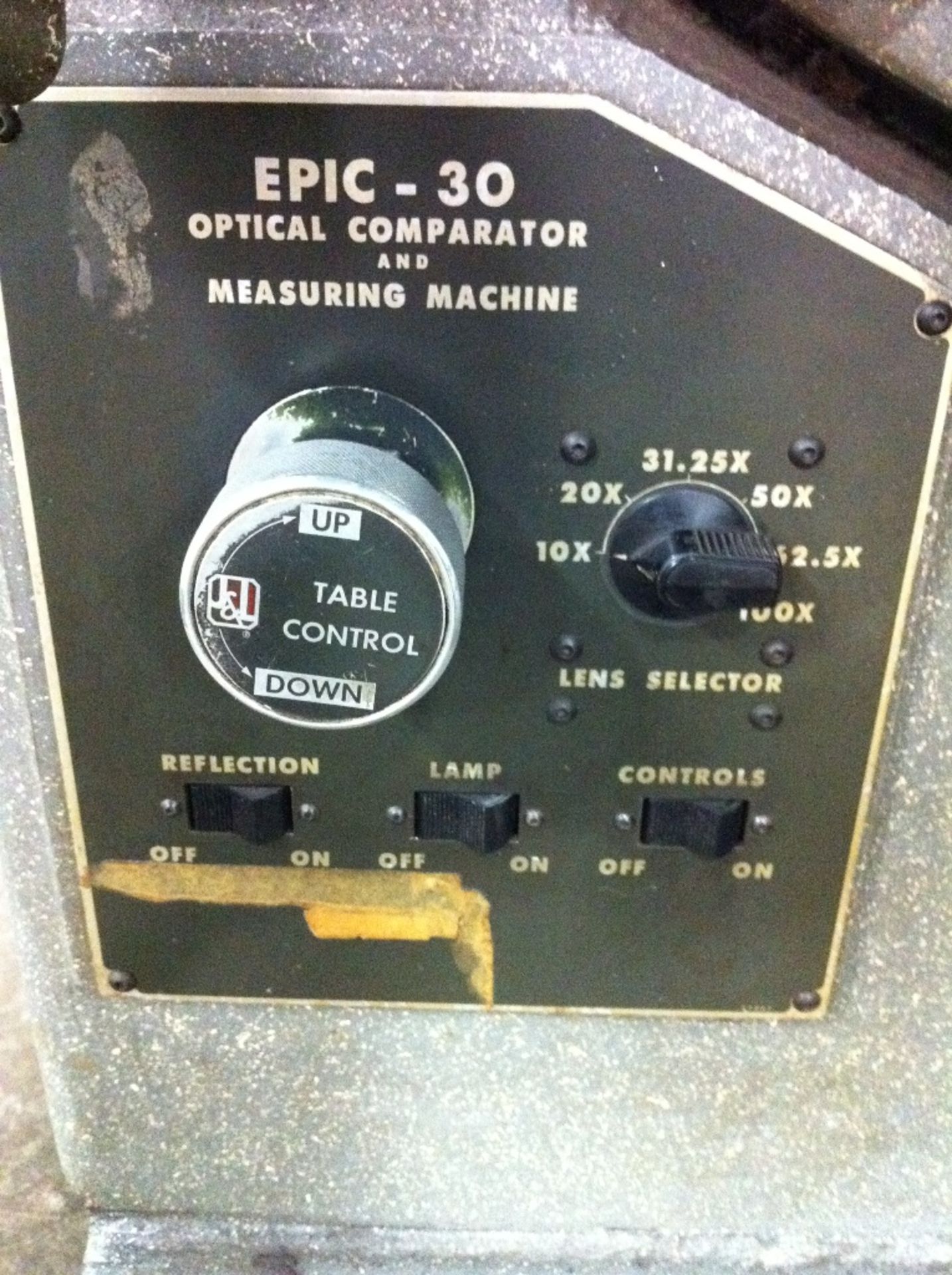 30" JONES & LAMSON EPIC 30 TWIN SCREW UNIVERSAL FLOOR MODEL OPTICAL COMPARATOR Serial No 38318 New - Image 4 of 6