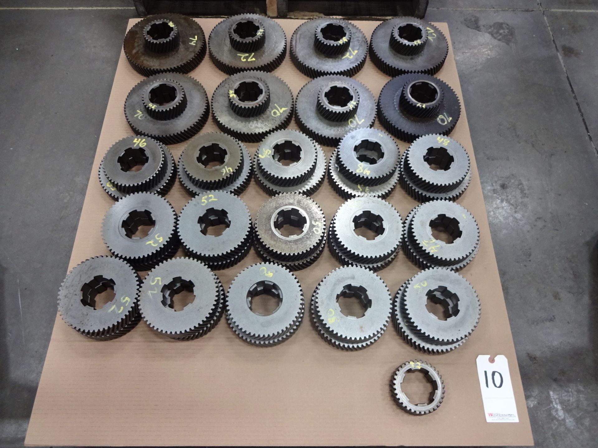 ASSORTED ACME 2-5/8" RB-8 OR 3-1/2" RB-6 CHANGE GEARS