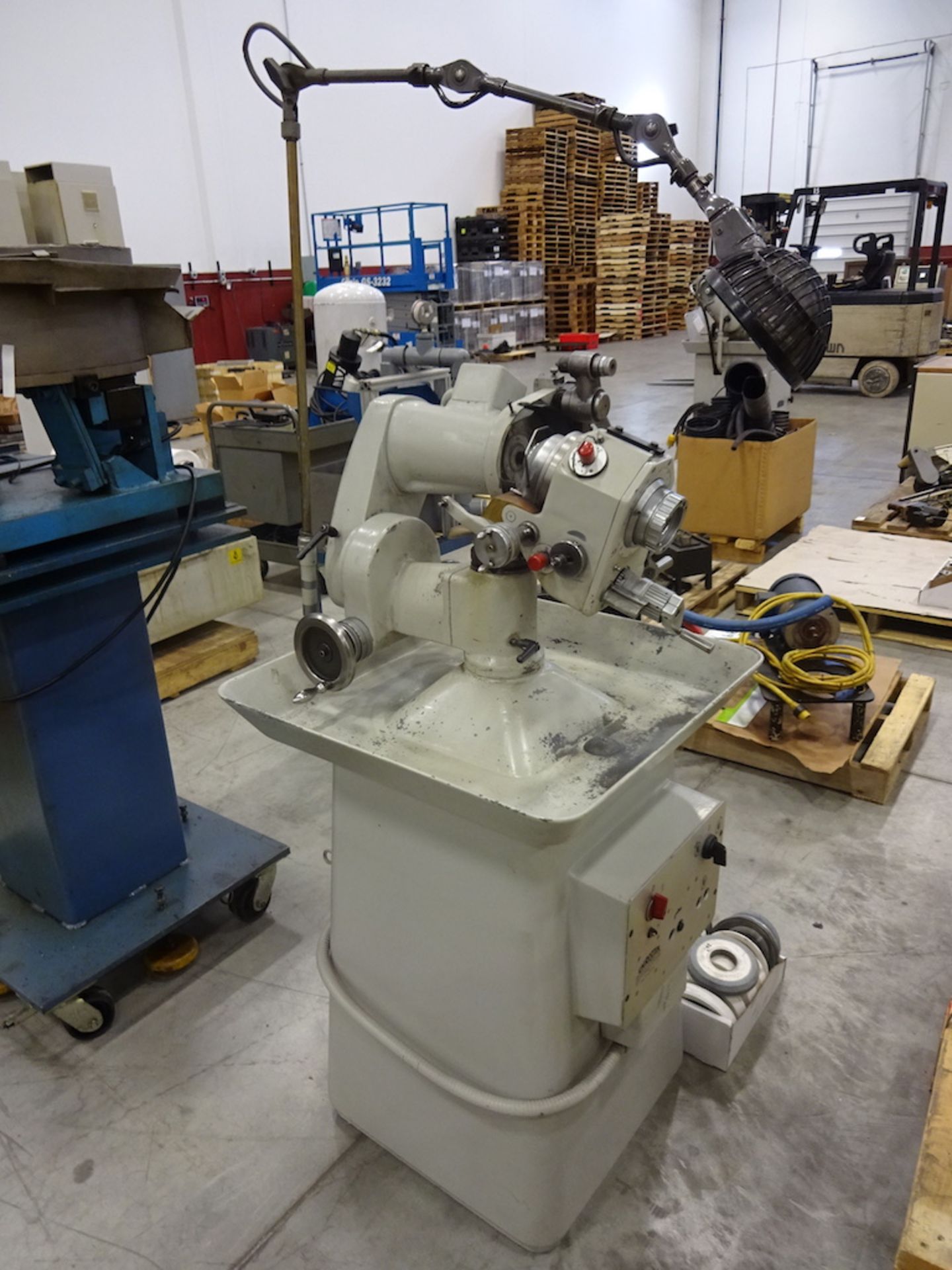 CHRISTEN MODEL 1-32/1000A DRILL SHARPENER: S/N 3240; W/.8JW, 3900 RPM Grinding Head (Roselle) - Image 4 of 12