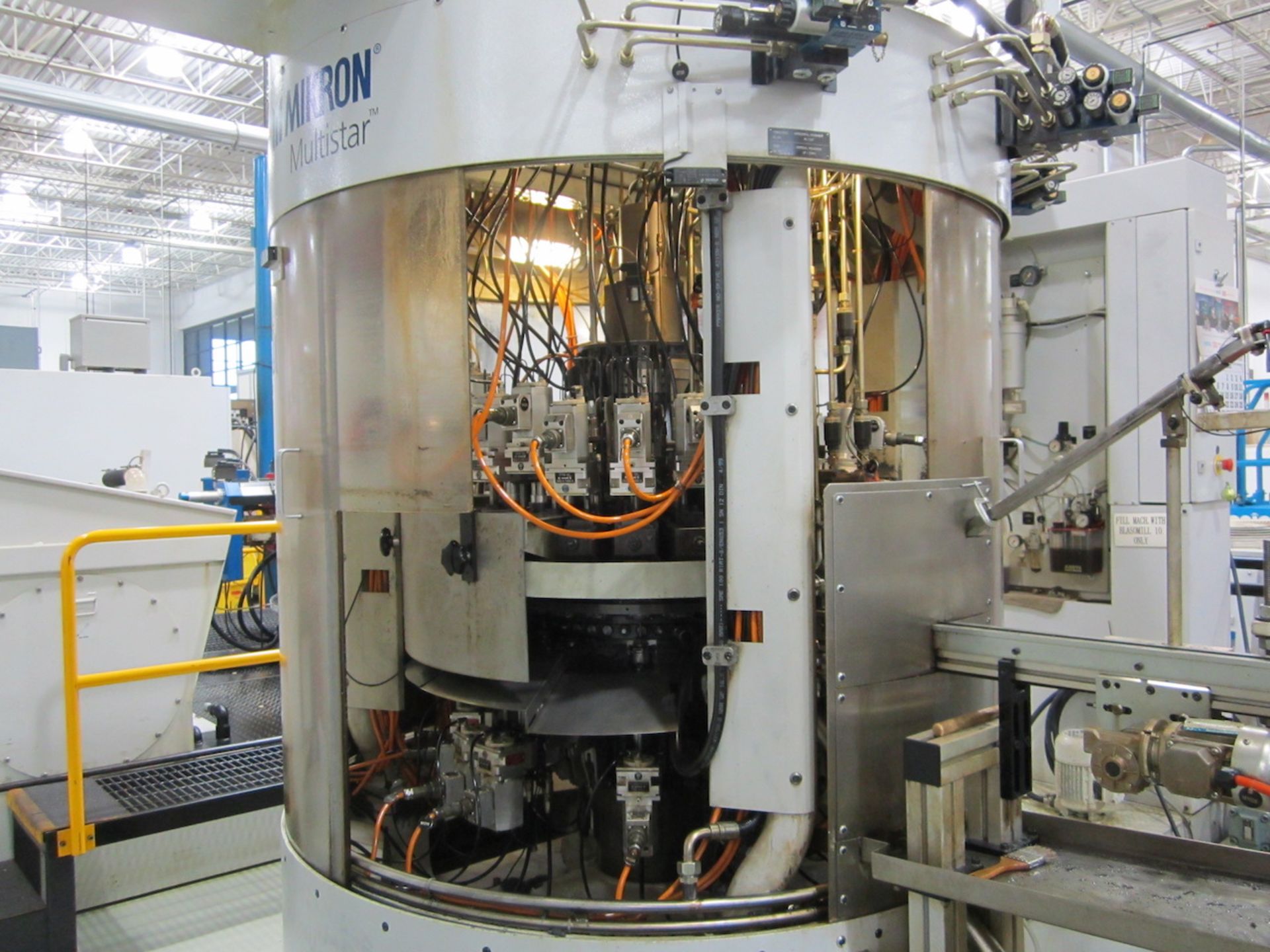 MIKRON MULTISTAR TYPE CX-24/1500R 24-STATION ROTARY TRANSFER MACHINE: S/N KA7067M (2006); W/Mikron - Image 8 of 11