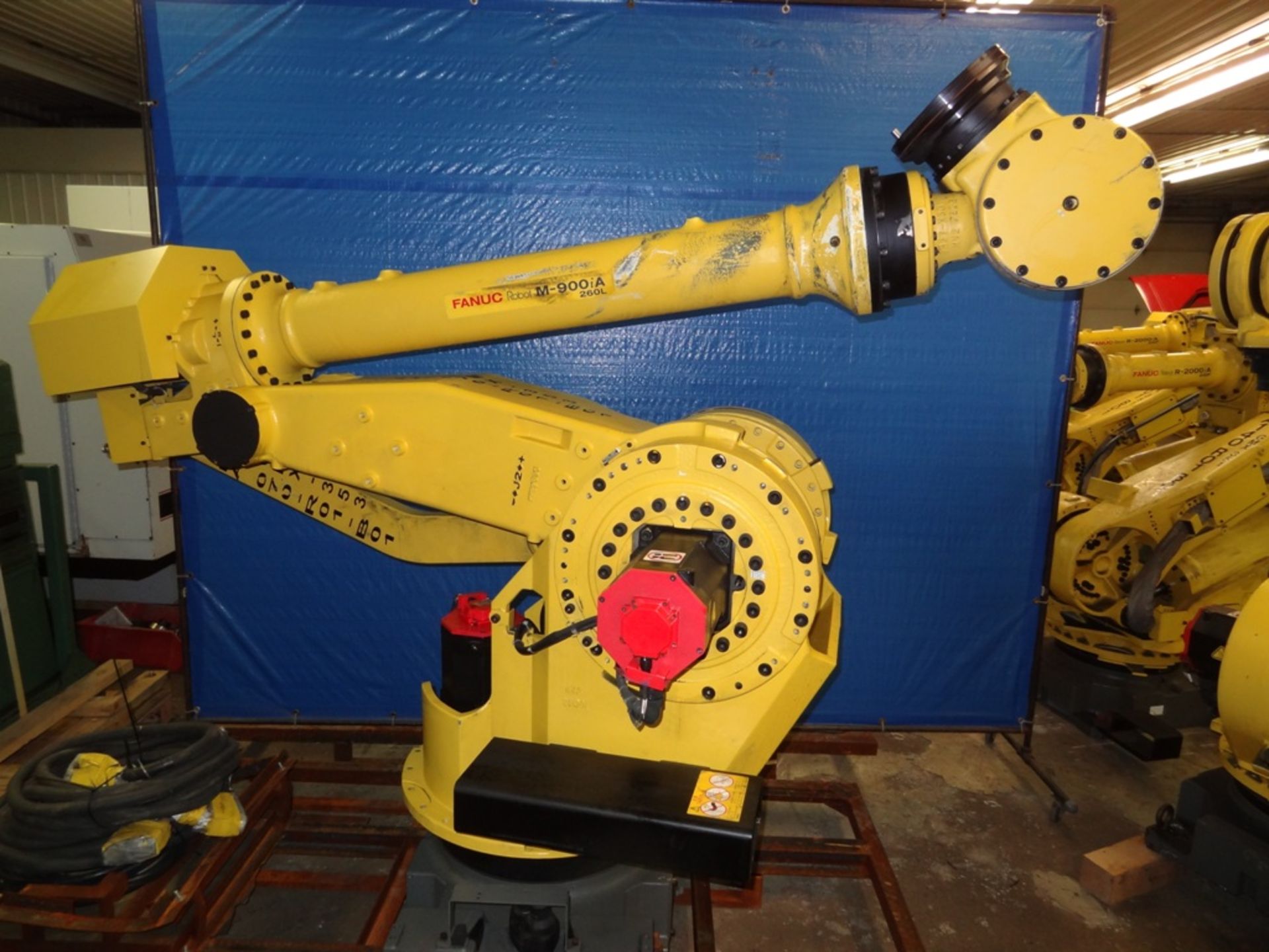 FANUC M-900iA/260L R-30iA, CABLES & TEACH PENDANT, SN 85560, YEAR 08/2007, HOURS 5485, LOCATION MI