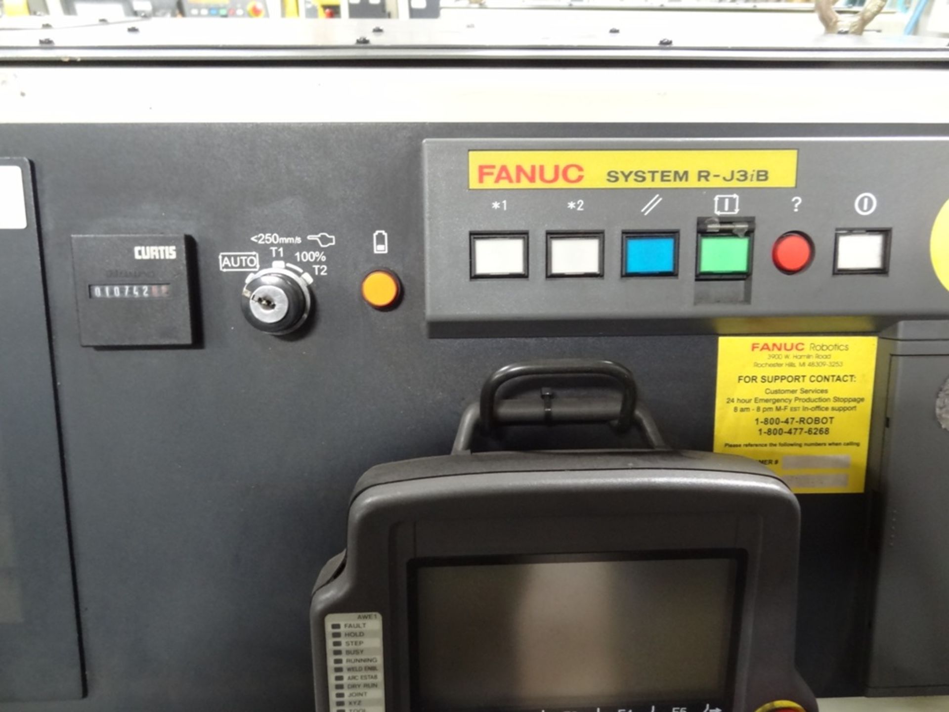 FANUC R2000iA/210F WITH R-J3iB, CABLES, TEACH PEND, SN 80212, YEAR 09/2006, HOURS 10742, LOCATION MI - Image 7 of 9