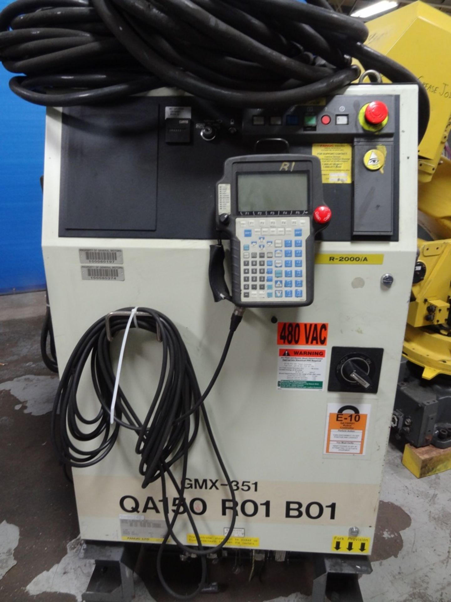 FANUC R2000iA/210F WITH R-J3iB, CABLES, TEACH PEND, SN 80242, YEAR 1/2006, HOURS 9952 LOCATION MI - Image 3 of 6