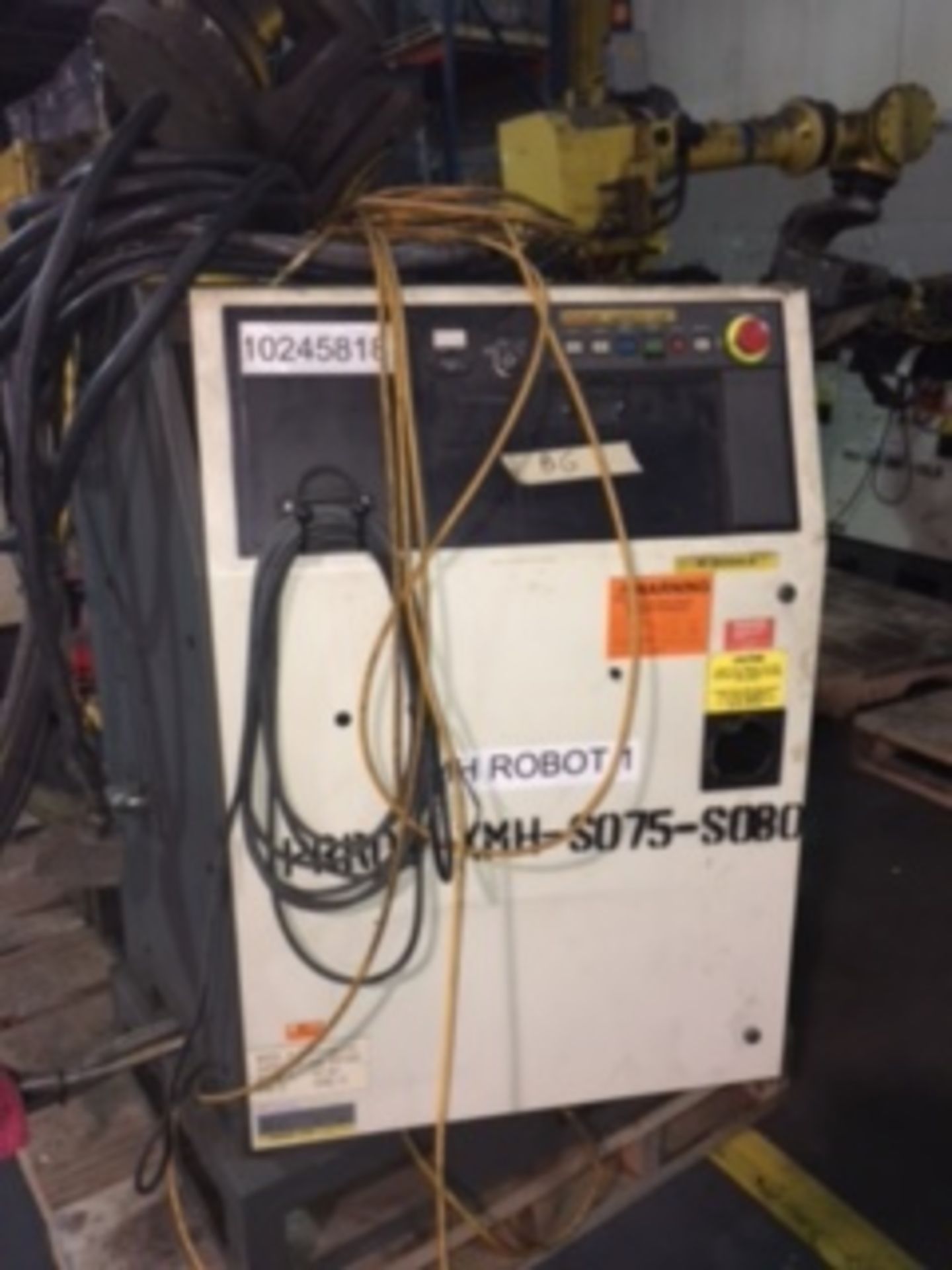 FANUC R-2000iA/210F WITH R-J3iB CONTROLS, CABLES AND TEACH PENDANT - Image 3 of 4