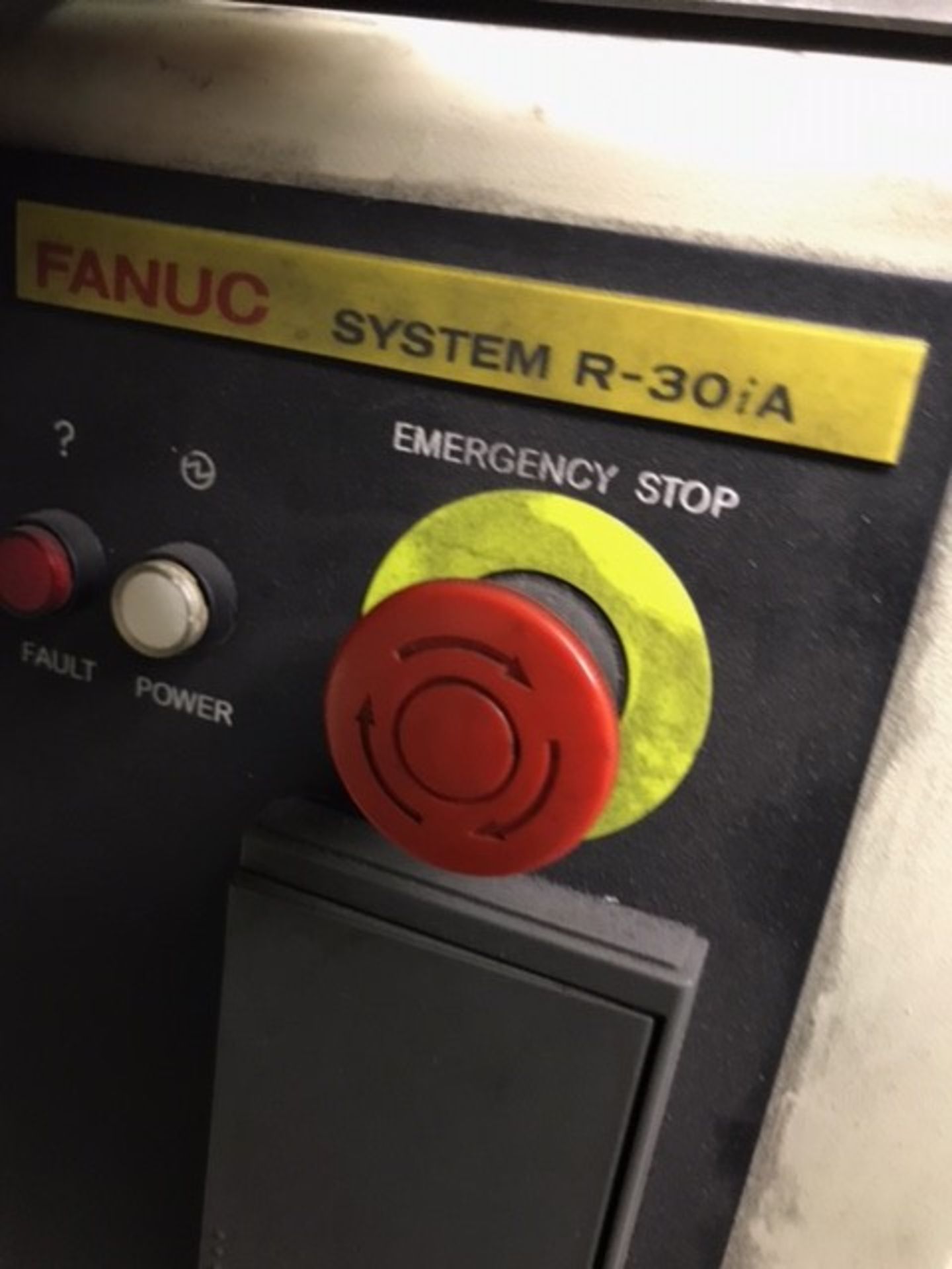 FANUC R2000iB/210F WITH R-30iA CONTROLS, YEAR 2008, SN 90695/90694, TEACH AND CABLES, LOCATION MI - Image 5 of 9