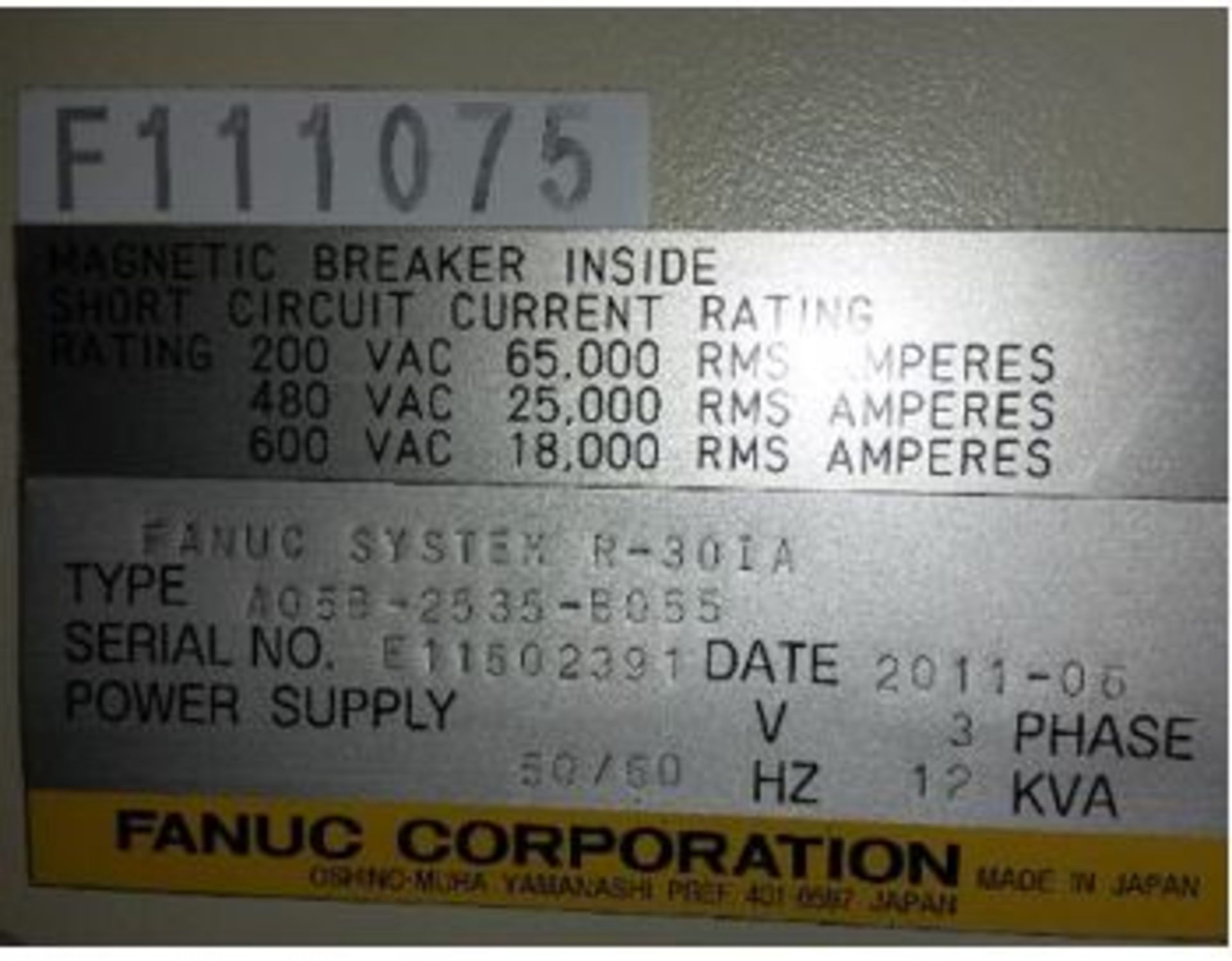 FANUC R2000iB/210F 6 AXIS CNC ROBOT W/R30iA CONTROLS, SN F111075, YEAR 2011, LOCATION MI - Image 6 of 8