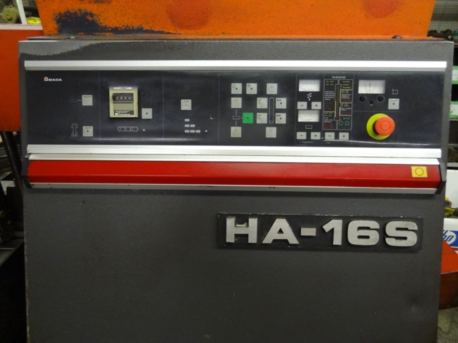 AMADA HA16S HORIZONTAL SCISSOR TYPE AUTOMATIC BAND SAW, SERIAL NUMBER 407-00012, LOCATION MI - Image 8 of 14