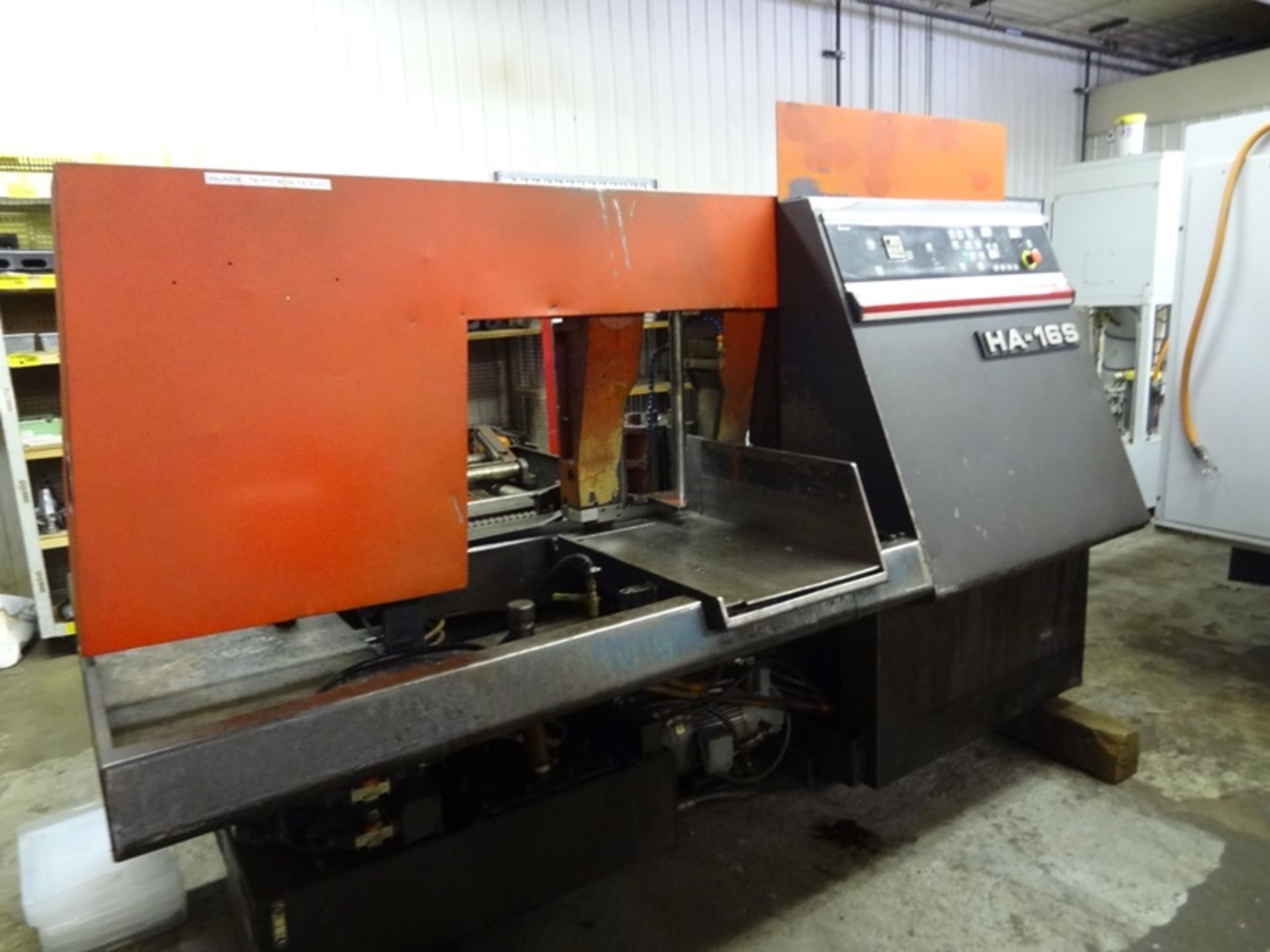 AMADA HA16S HORIZONTAL SCISSOR TYPE AUTOMATIC BAND SAW, SERIAL NUMBER 407-00012, LOCATION MI