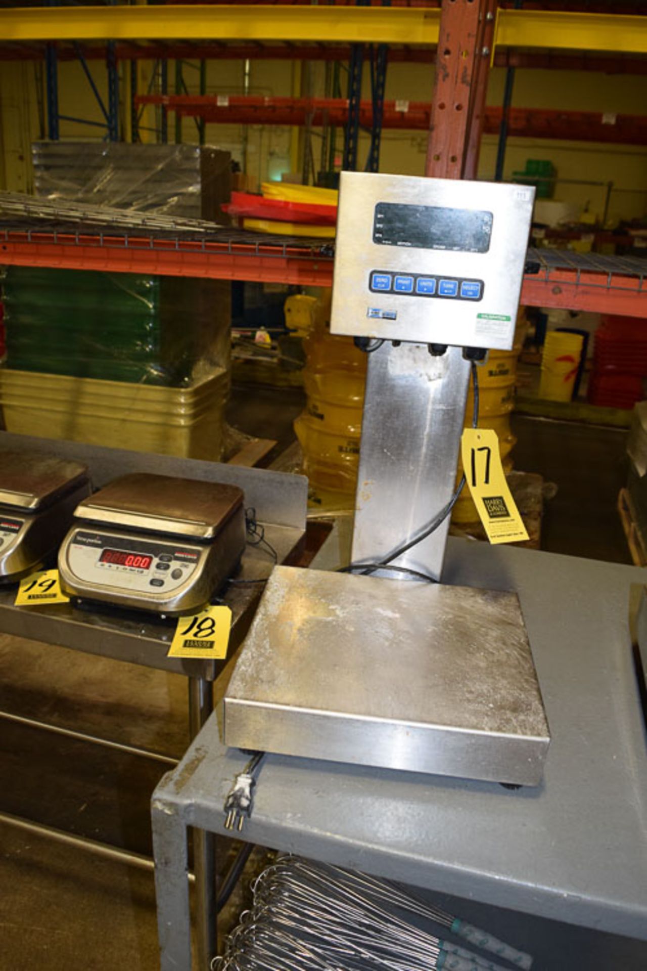 Weigh-Tronic 15 KG Capacity Table S/S Scale, with GSE 350 Indicator **Rigging Fee** $ 20