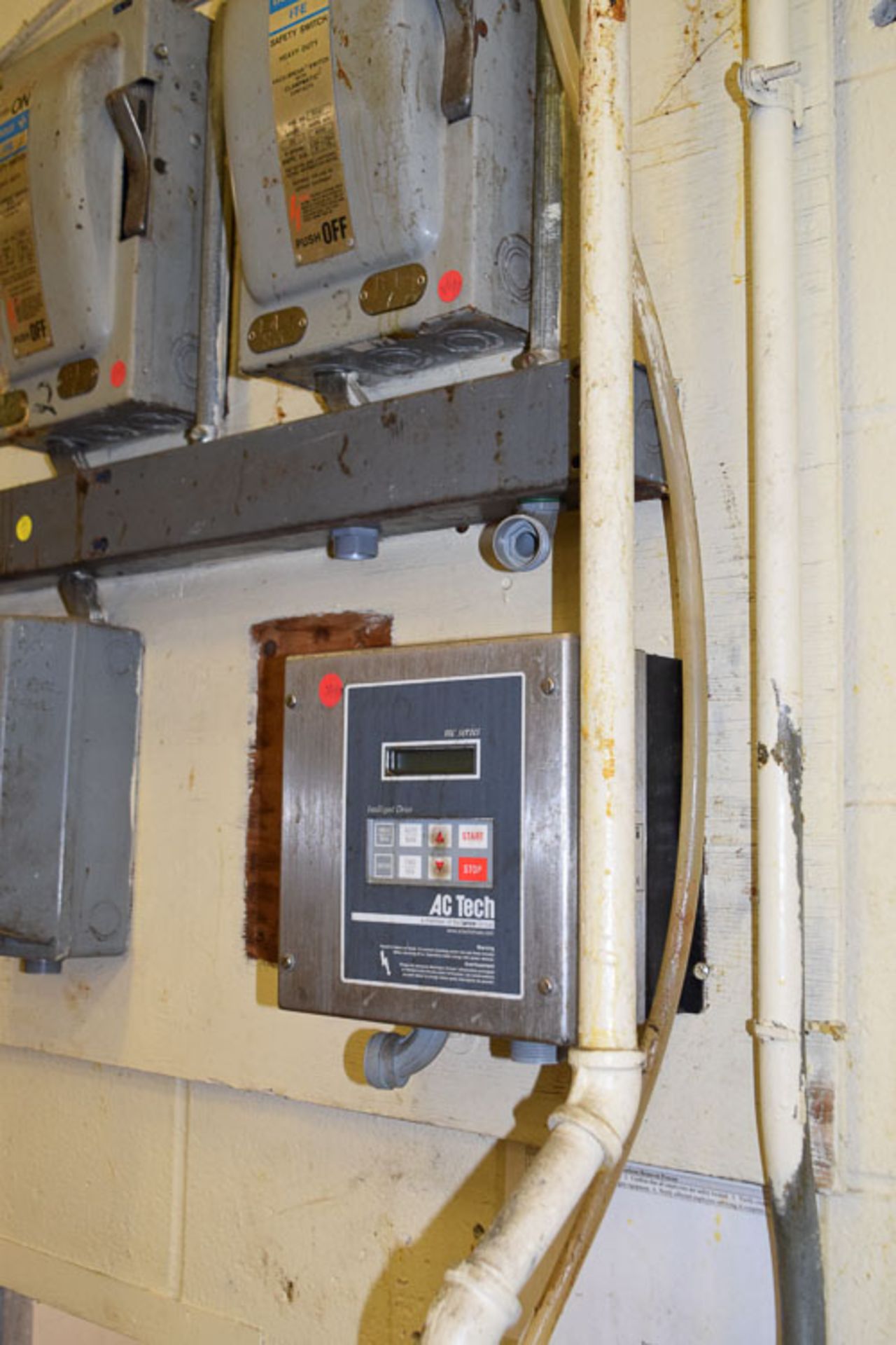 AC Tech MC Series 3 HP Variable Frequency Drive **Rigging Fee** $ 25 - Image 2 of 2