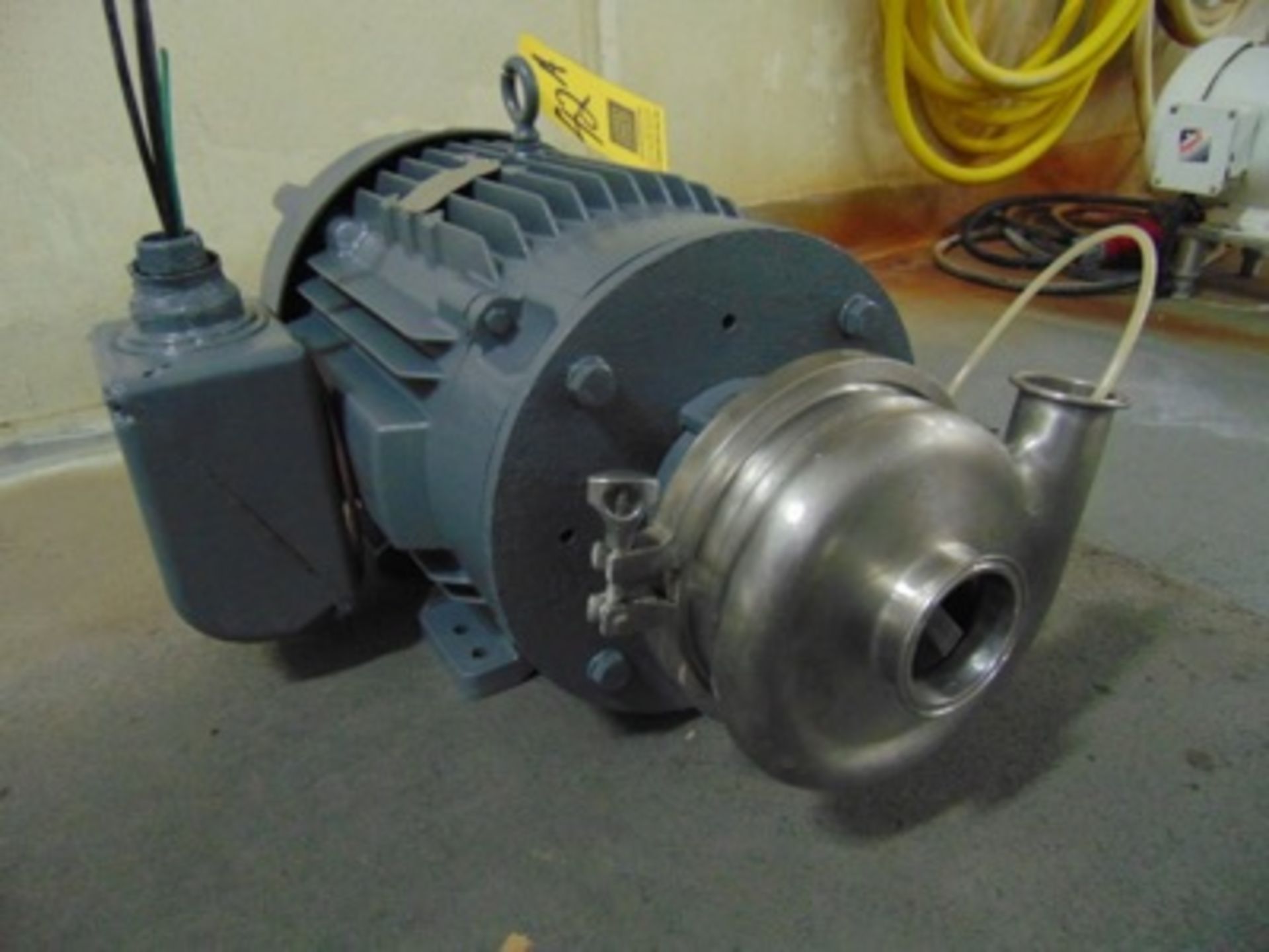 Waukesha 25 HP S/S Centrifugal Pump - Rigging Fee $ Please contact the Rigger - Image 2 of 2