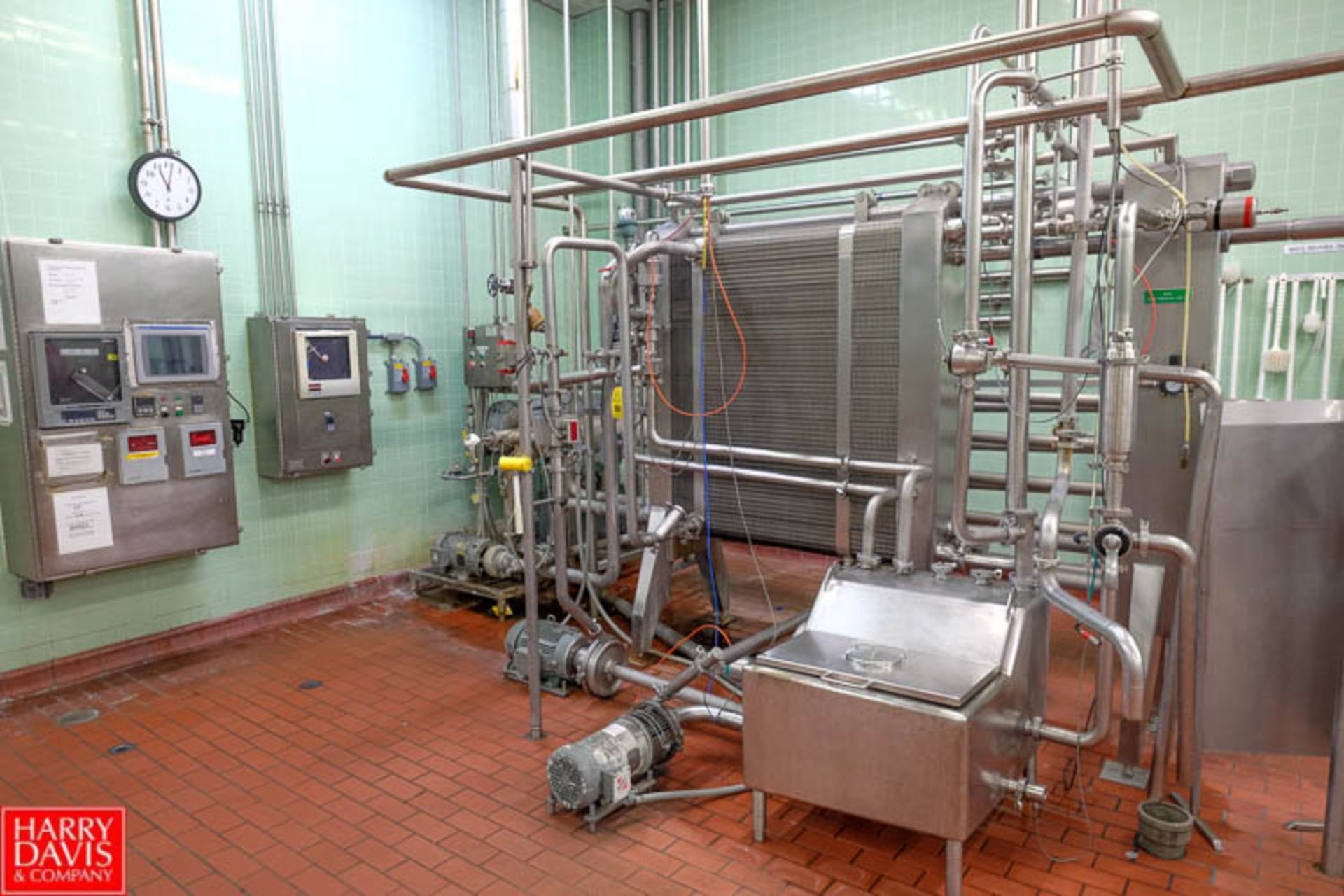 APV Juice Pasteurizer with APV 3-Zone S/S Frame Plate Heat Exchanger, Model R51, S/N 17851, Skid- - Image 2 of 2